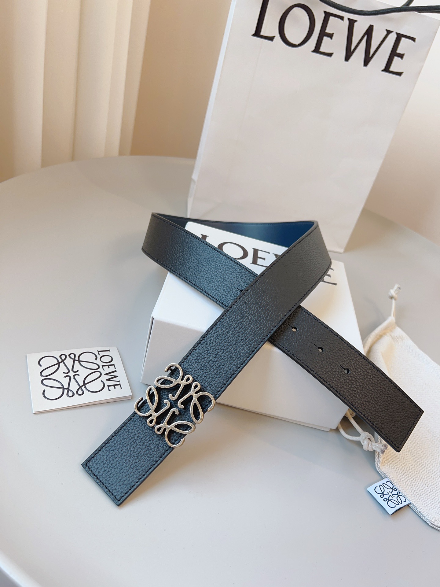 Loewe 로에베 양면 가죽 Anagram 버클 벨트 4