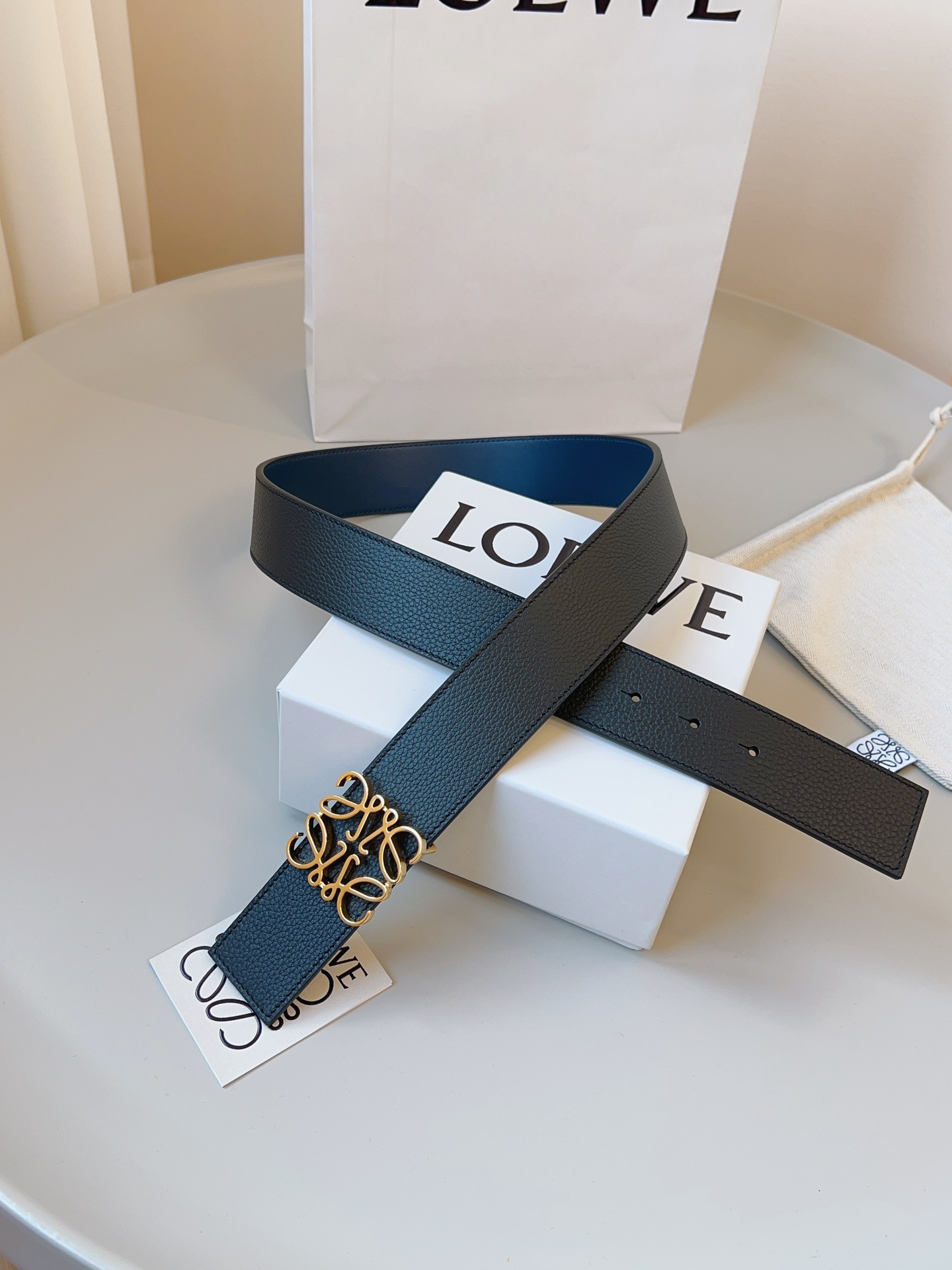 Loewe 로에베 양면 가죽 Anagram 버클 벨트 4