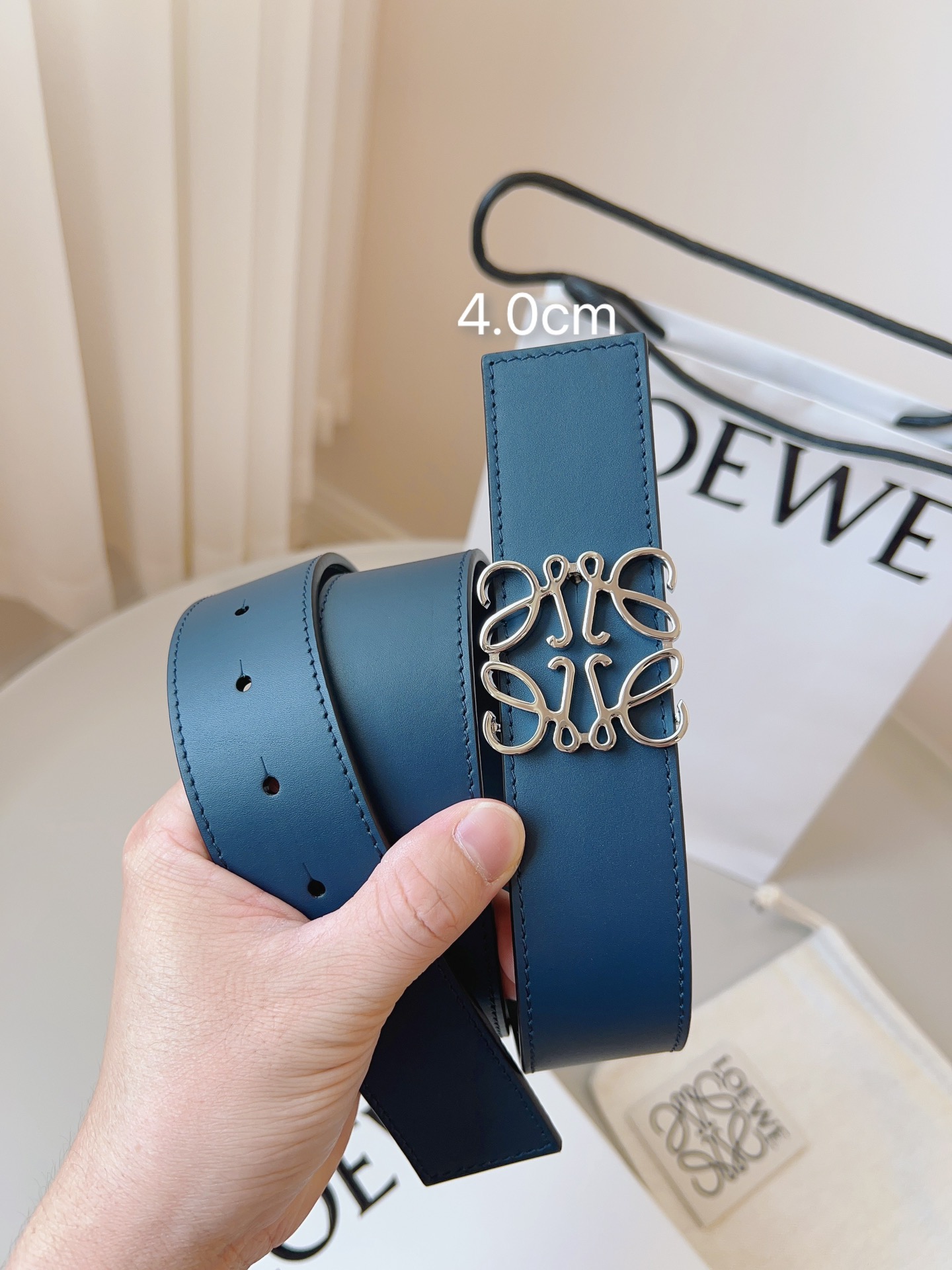 Loewe 로에베 양면 가죽 Anagram 버클 벨트 1