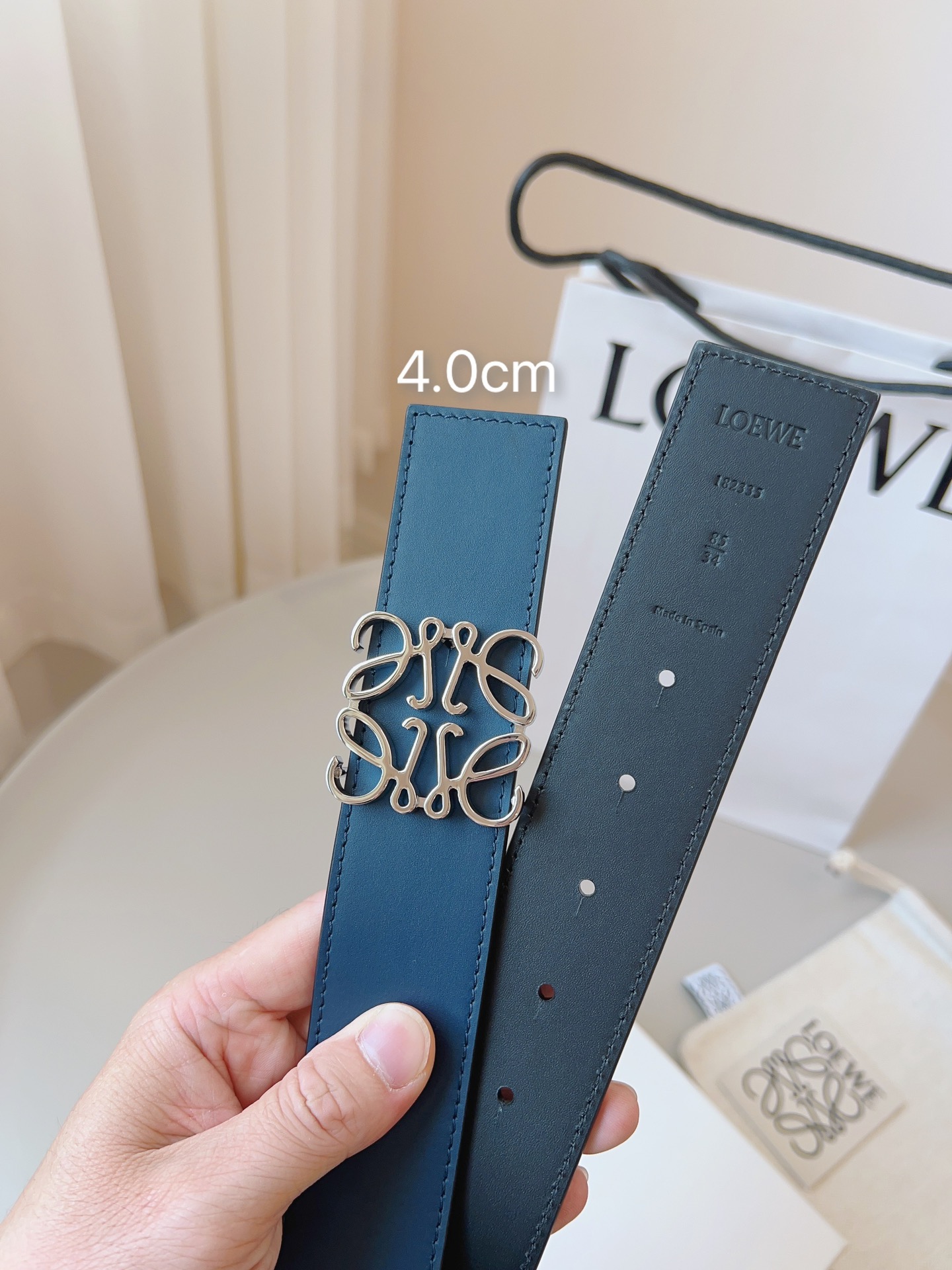 Loewe 로에베 양면 가죽 Anagram 버클 벨트 4