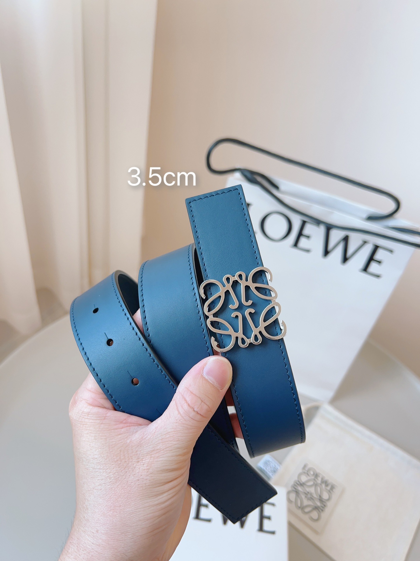 Loewe 로에베 양면 가죽 Anagram 버클 벨트 1