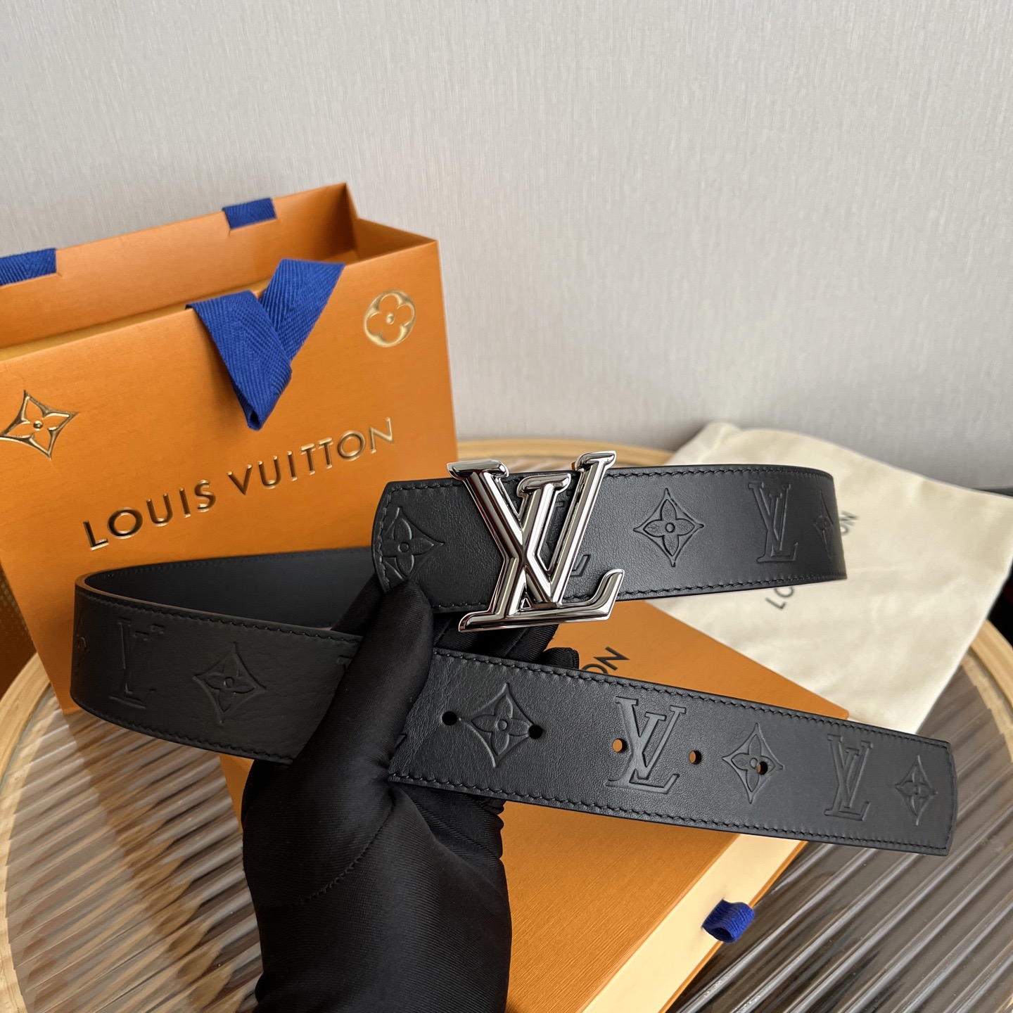 Ferragamo 살바토레 페라가모 FW2023 Gancini 잠금장치 토트백 14