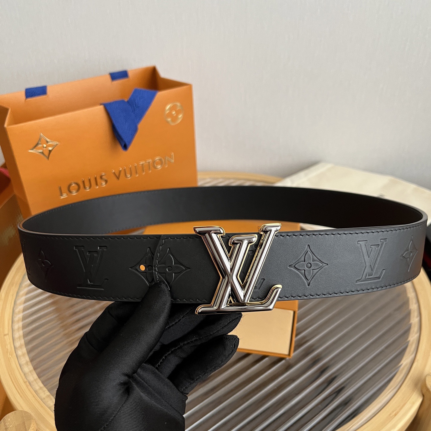 Louis Vuitton 루이비통 루이 비통 모노그램 레인보우 버클 소가죽 벨트 1