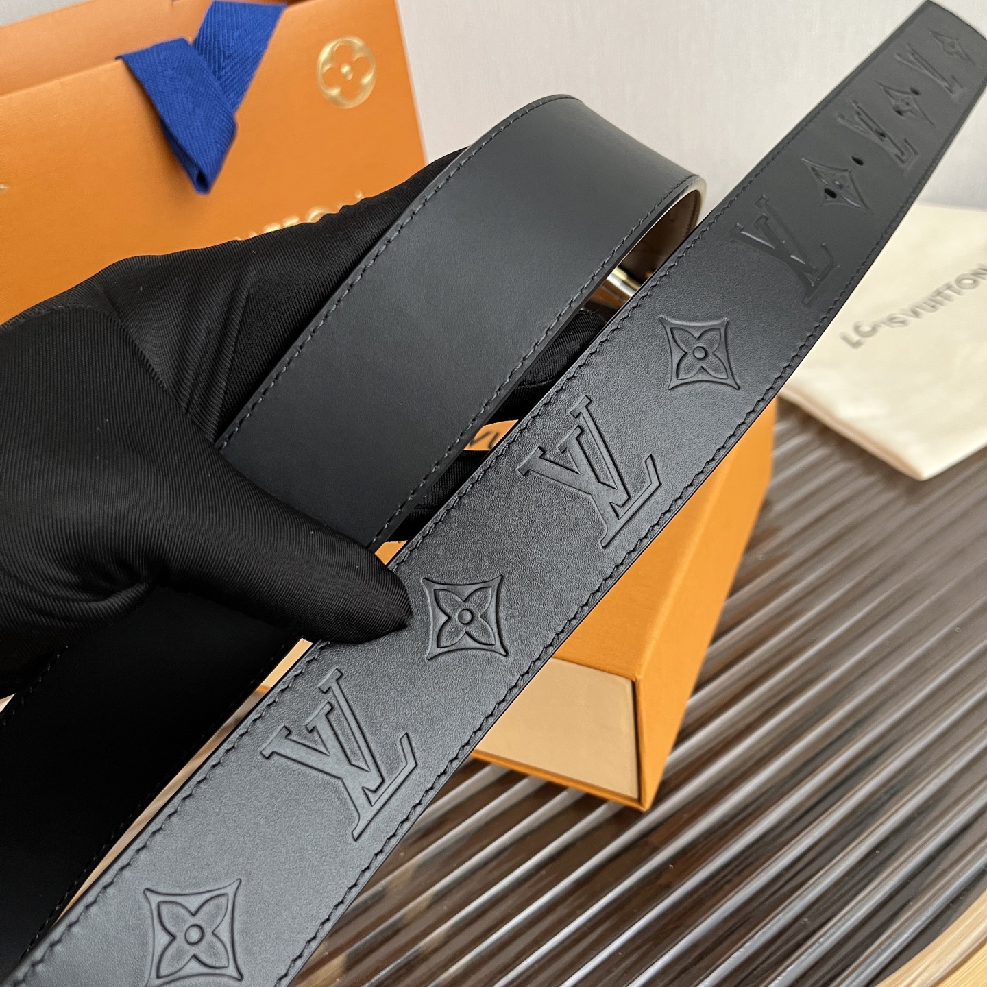 Louis Vuitton 루이비통 루이 비통 모노그램 레인보우 버클 소가죽 벨트 5