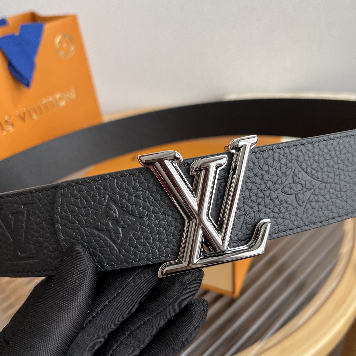 Louis Vuitton 루이비통 루이 비통 모노그램 레인보우 버클 소가죽 벨트 2