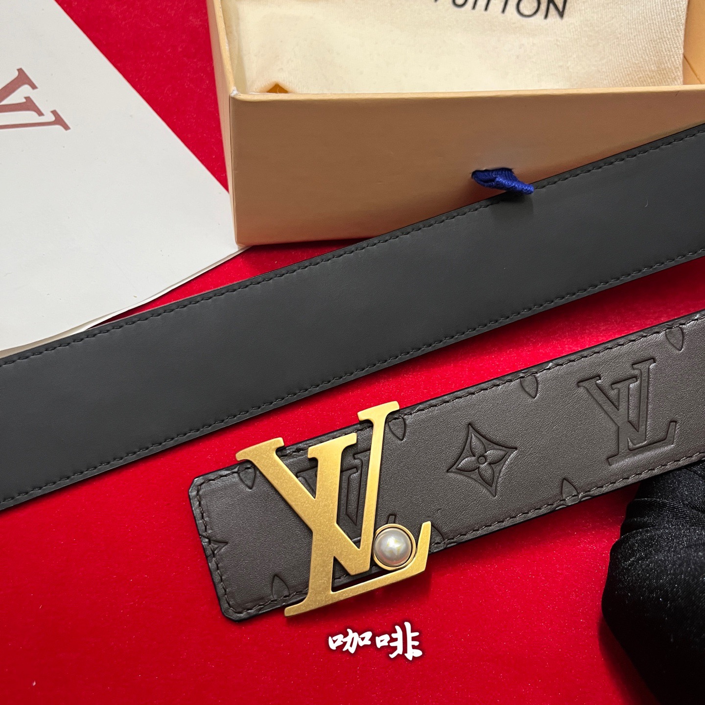 Ferragamo 살바토레 페라가모 FW2023 Gancini 장식 토트백 5