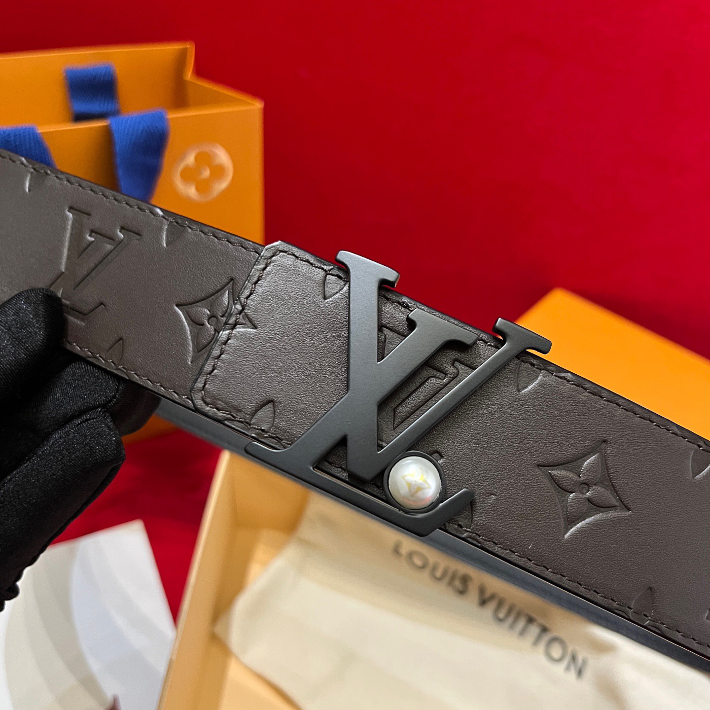 Ferragamo 살바토레 페라가모 FW2023 Gancini 장식 토트백 11