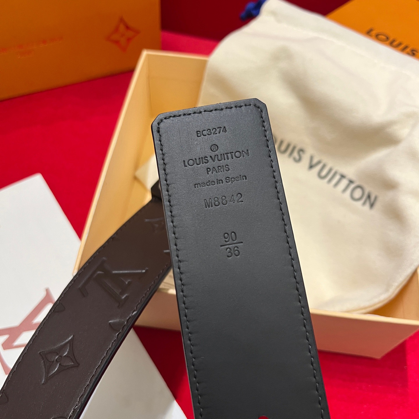 Ferragamo 살바토레 페라가모 FW2023 Gancini 장식 토트백 14