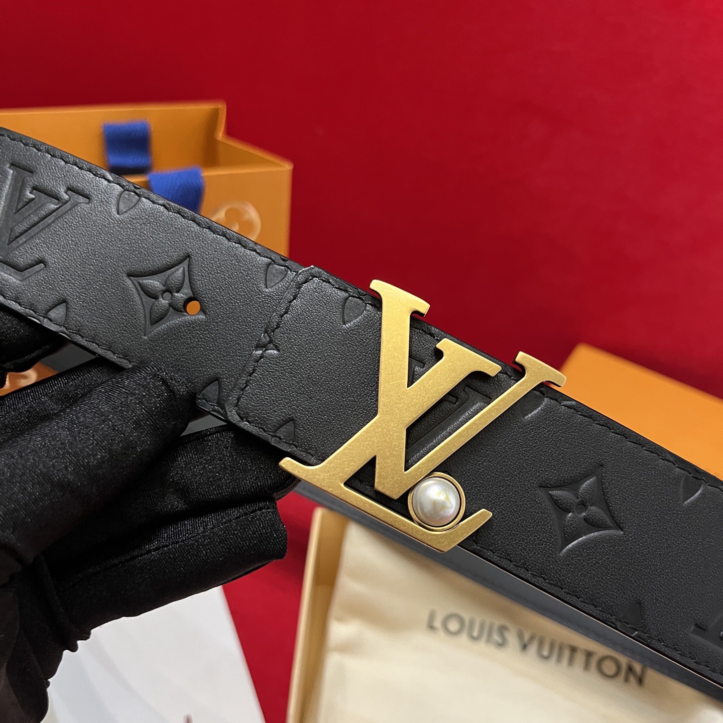 Louis Vuitton 루이비통 루이 비통 남성 진주 장식 모노그램 가죽 벨트 8