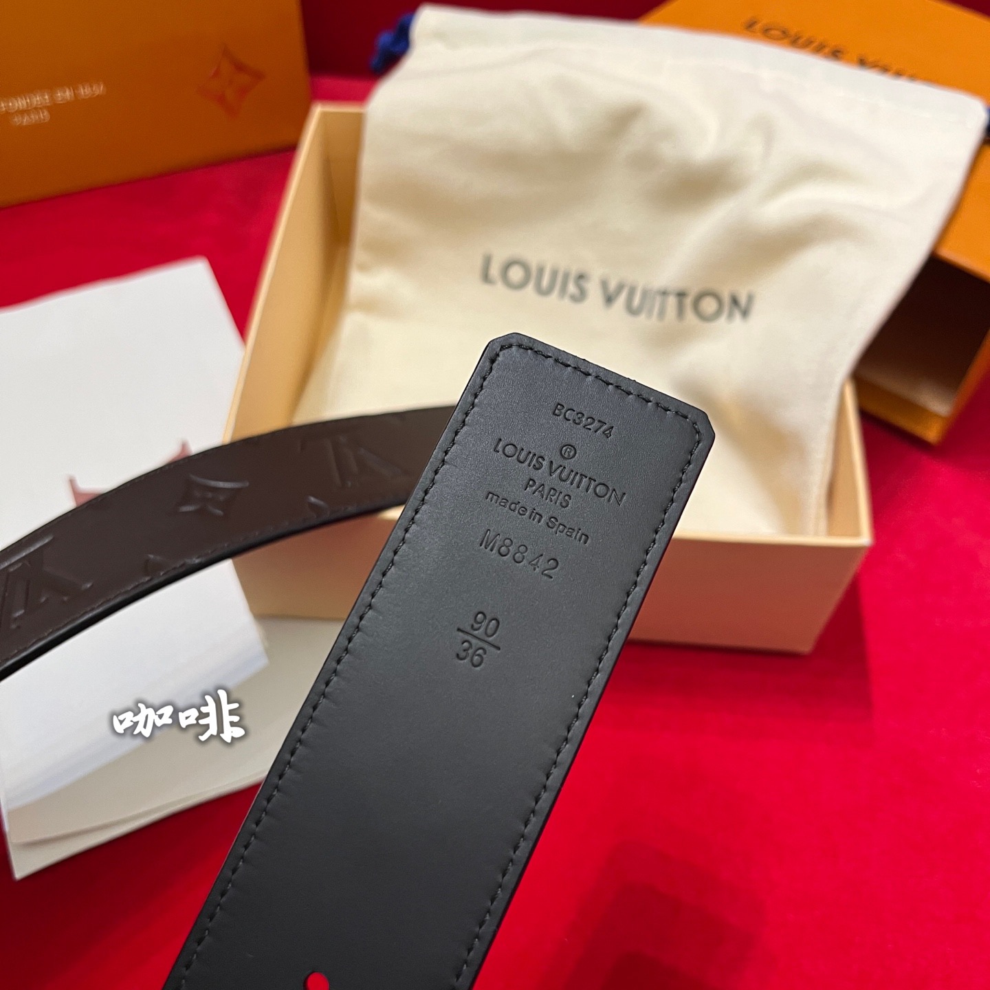 Louis Vuitton 루이비통 루이 비통 남성 진주 장식 모노그램 가죽 벨트 5