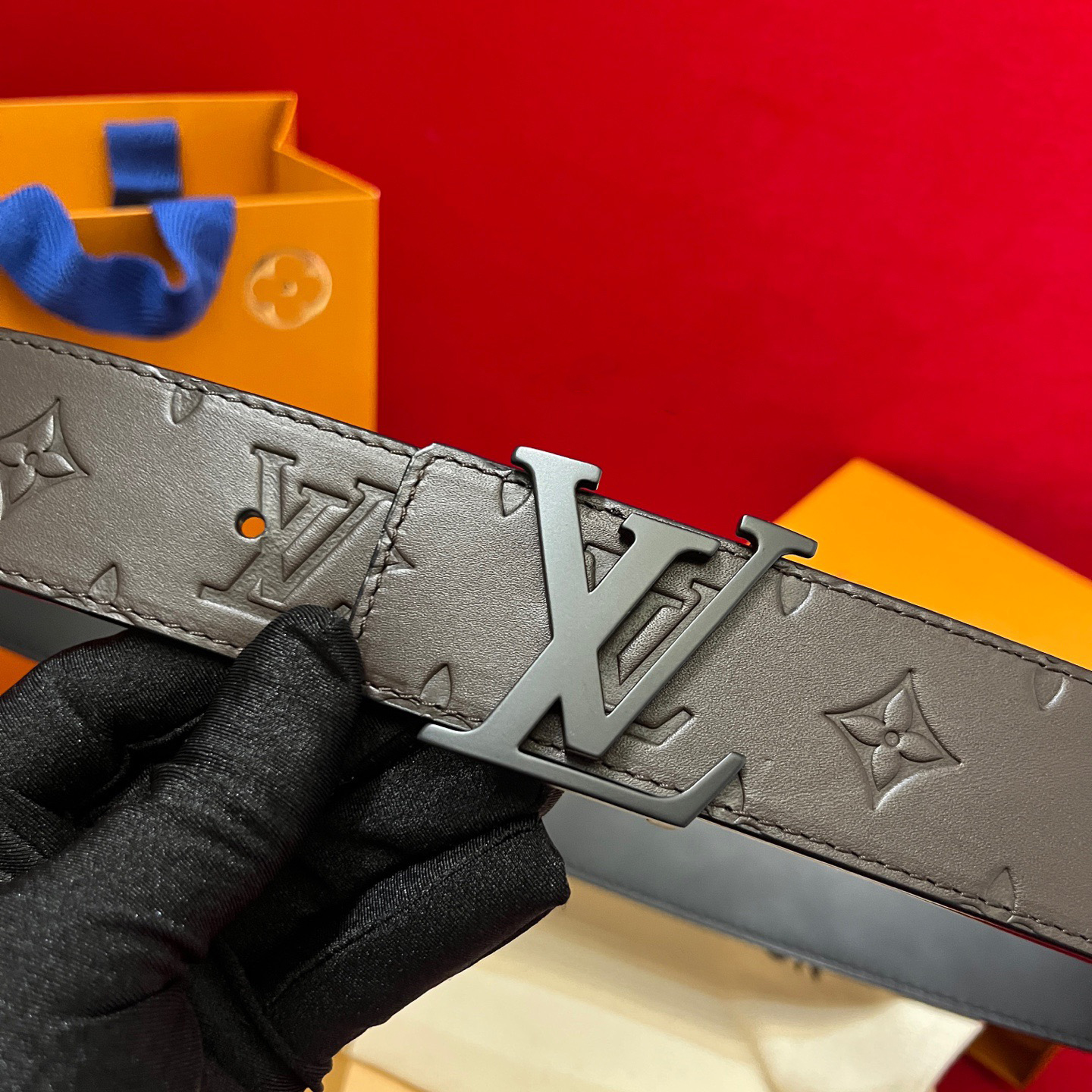 Louis Vuitton 루이비통 루이 비통 남성 진주 장식 모노그램 가죽 벨트 8