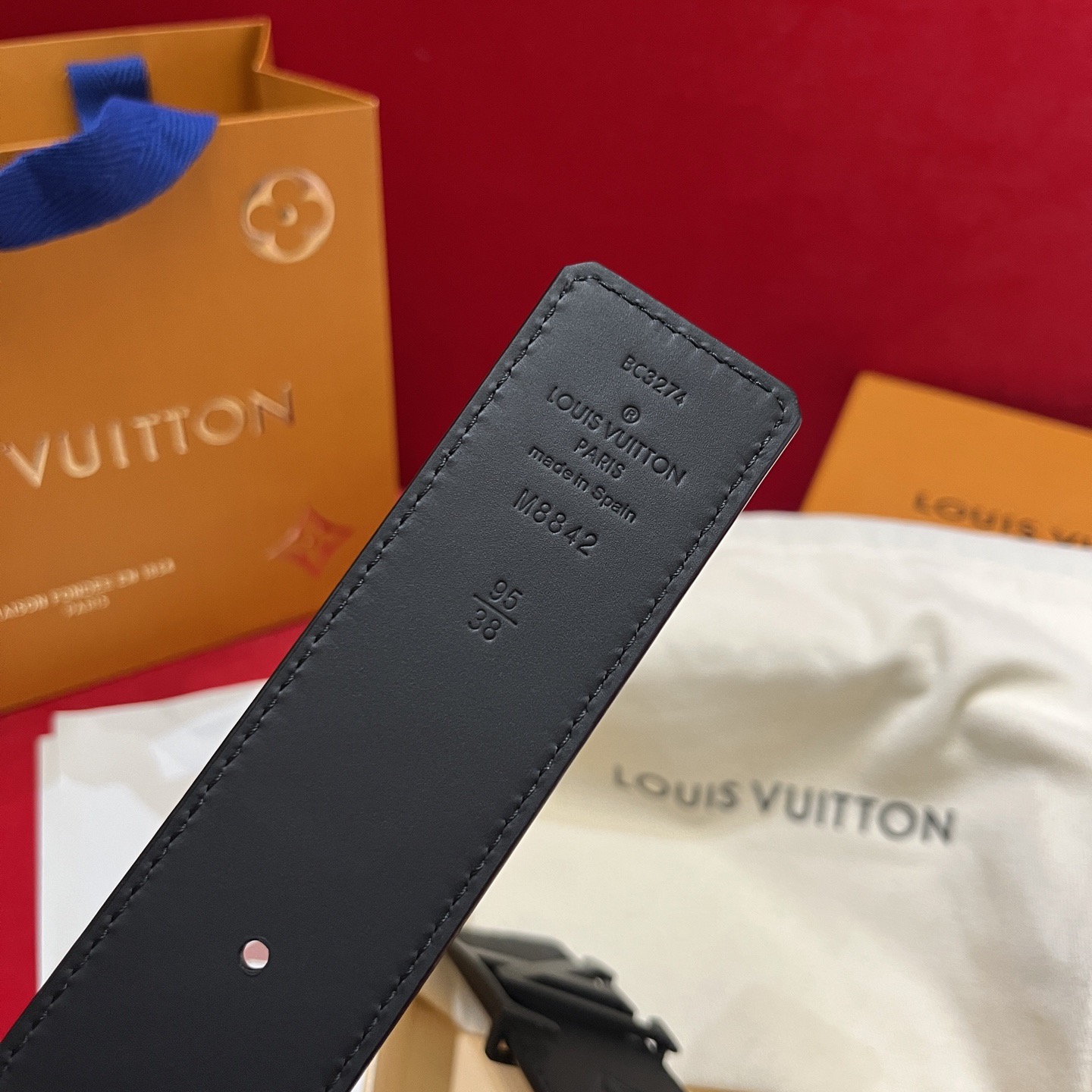 Louis Vuitton 루이비통 루이 비통 남성 진주 장식 모노그램 가죽 벨트 5