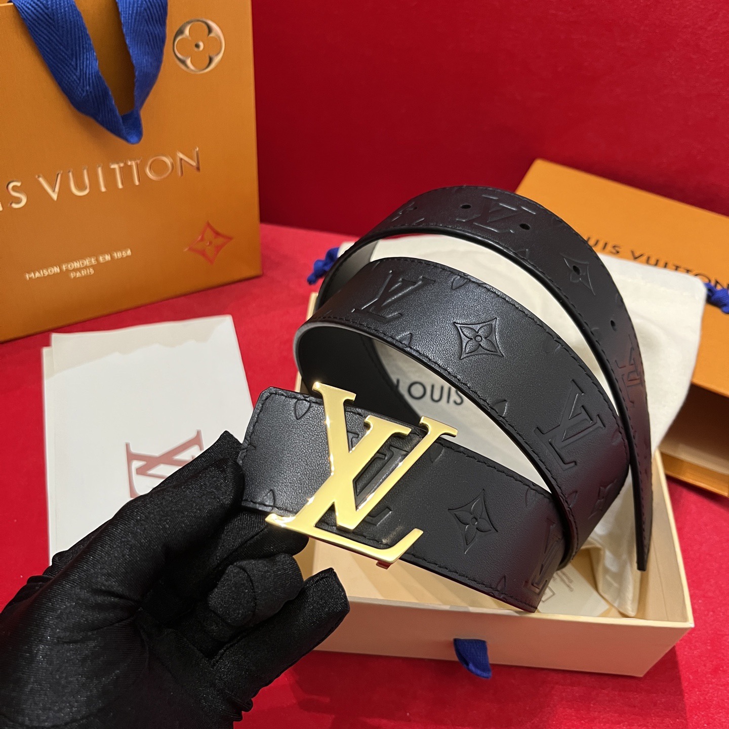 Louis Vuitton 루이비통 루이 비통 남성 진주 장식 모노그램 가죽 벨트 6