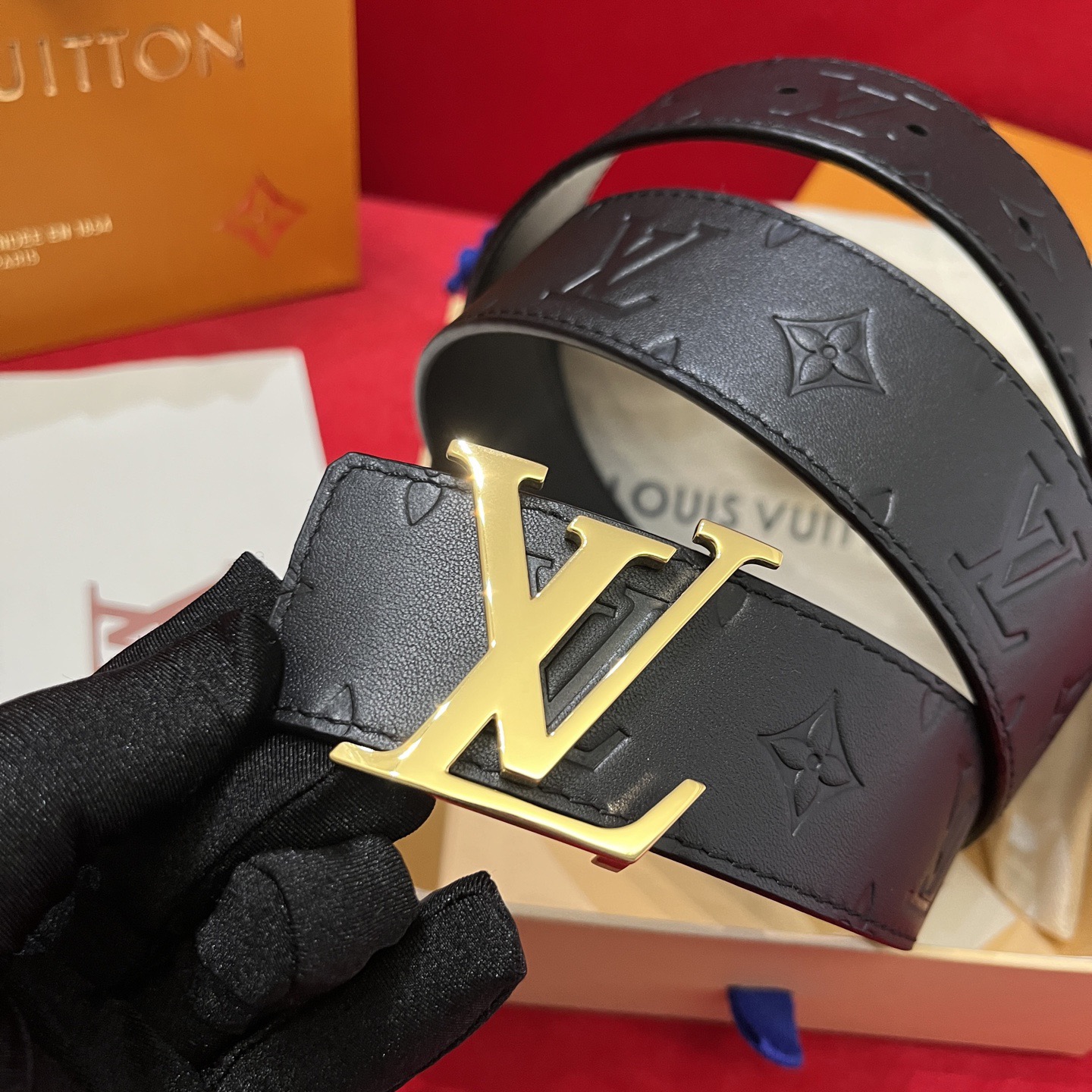 Louis Vuitton 루이비통 루이 비통 남성 진주 장식 모노그램 가죽 벨트 7