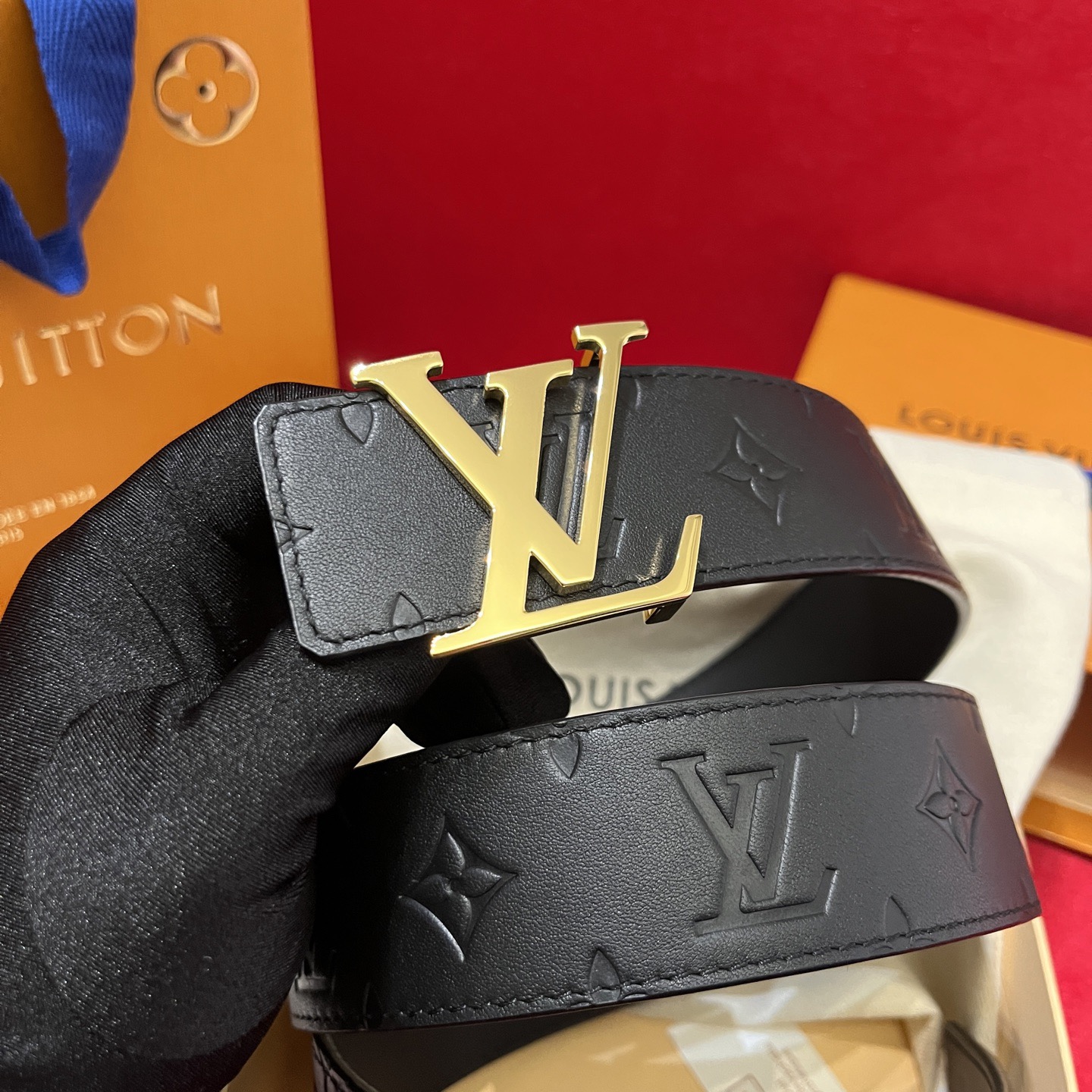 Louis Vuitton 루이비통 루이 비통 남성 진주 장식 모노그램 가죽 벨트 9