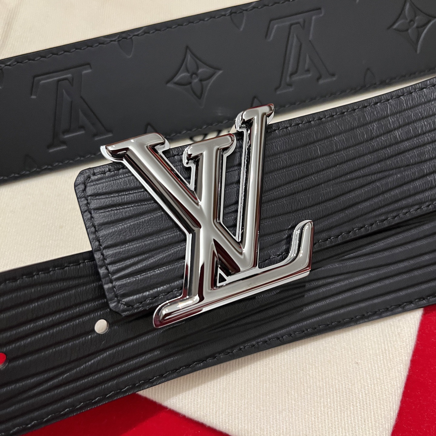 Louis Vuitton 루이비통 루이 비통 남성 양면 소가죽 벨트 9