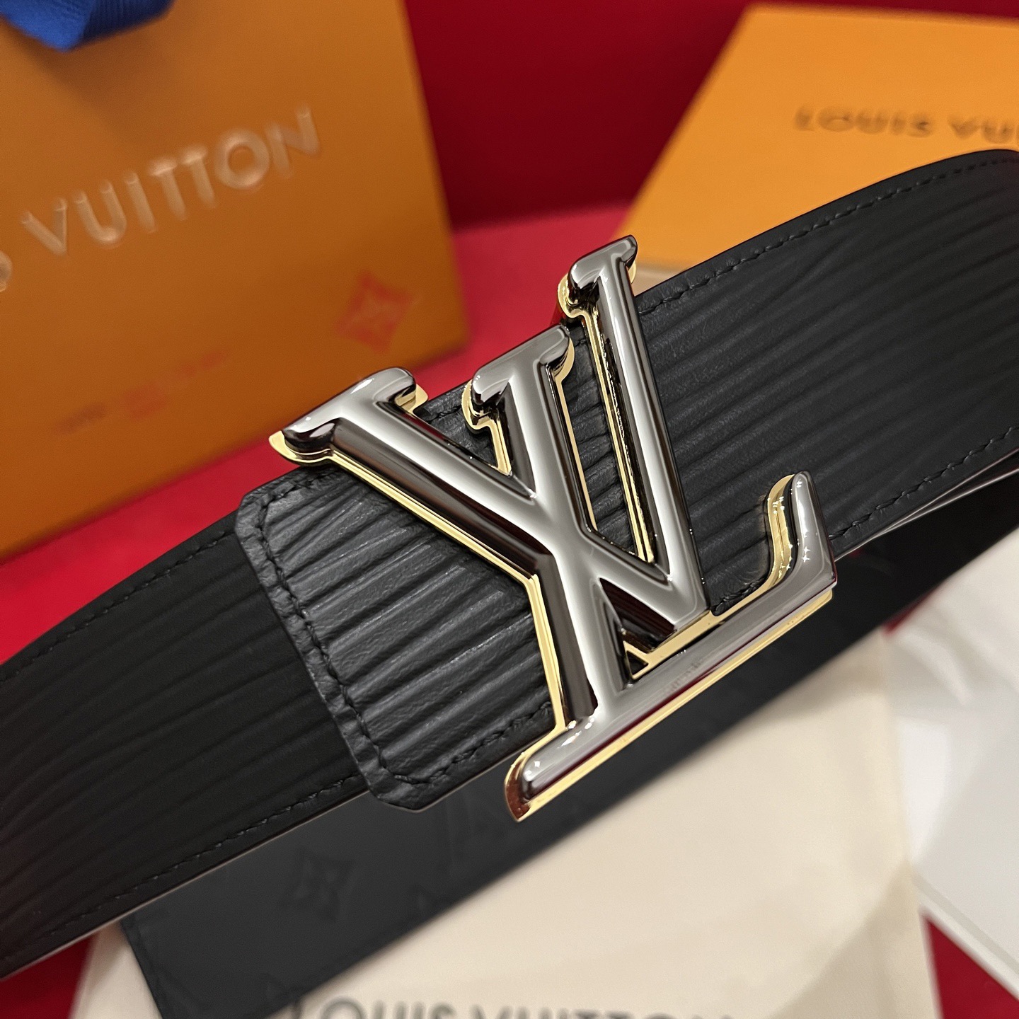 Louis Vuitton 루이비통 루이 비통 남성 양면 소가죽 벨트 8