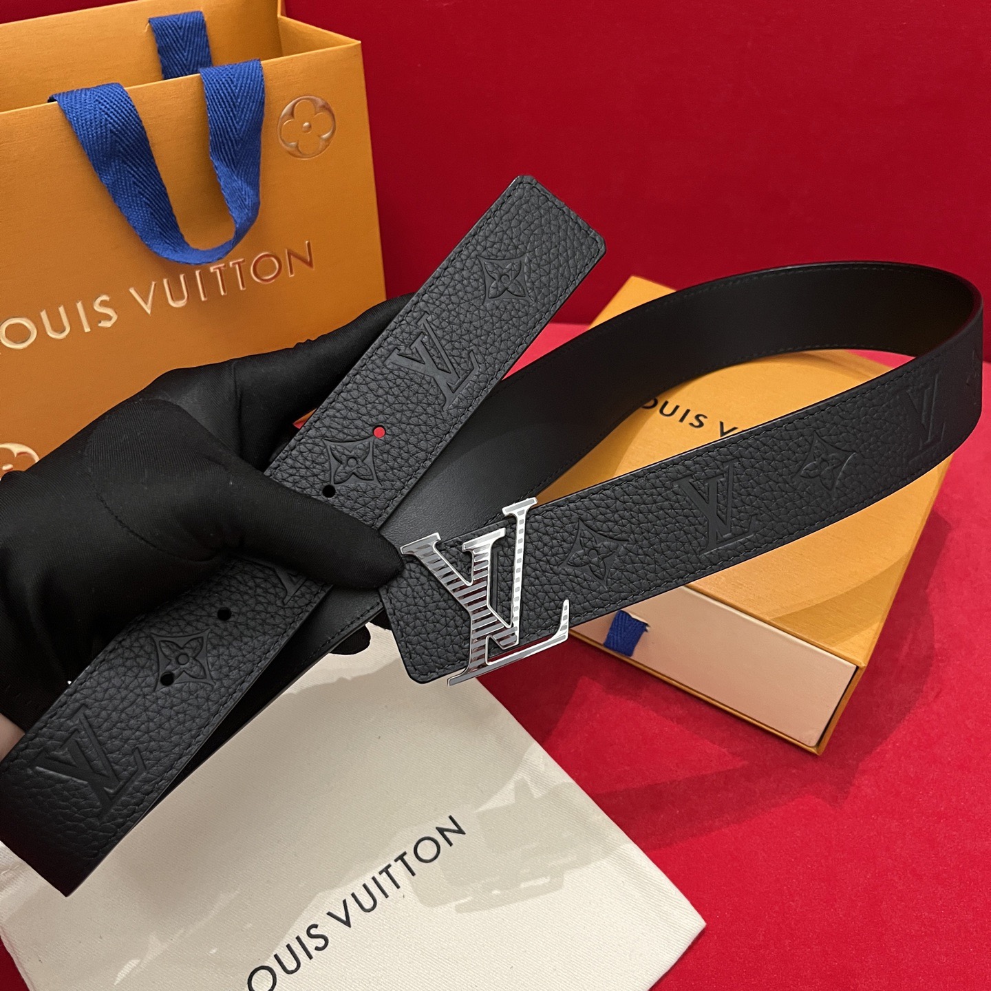 Louis Vuitton 루이비통 루이 비통 토고 패턴 모노그램 남성 가죽 벨트 6