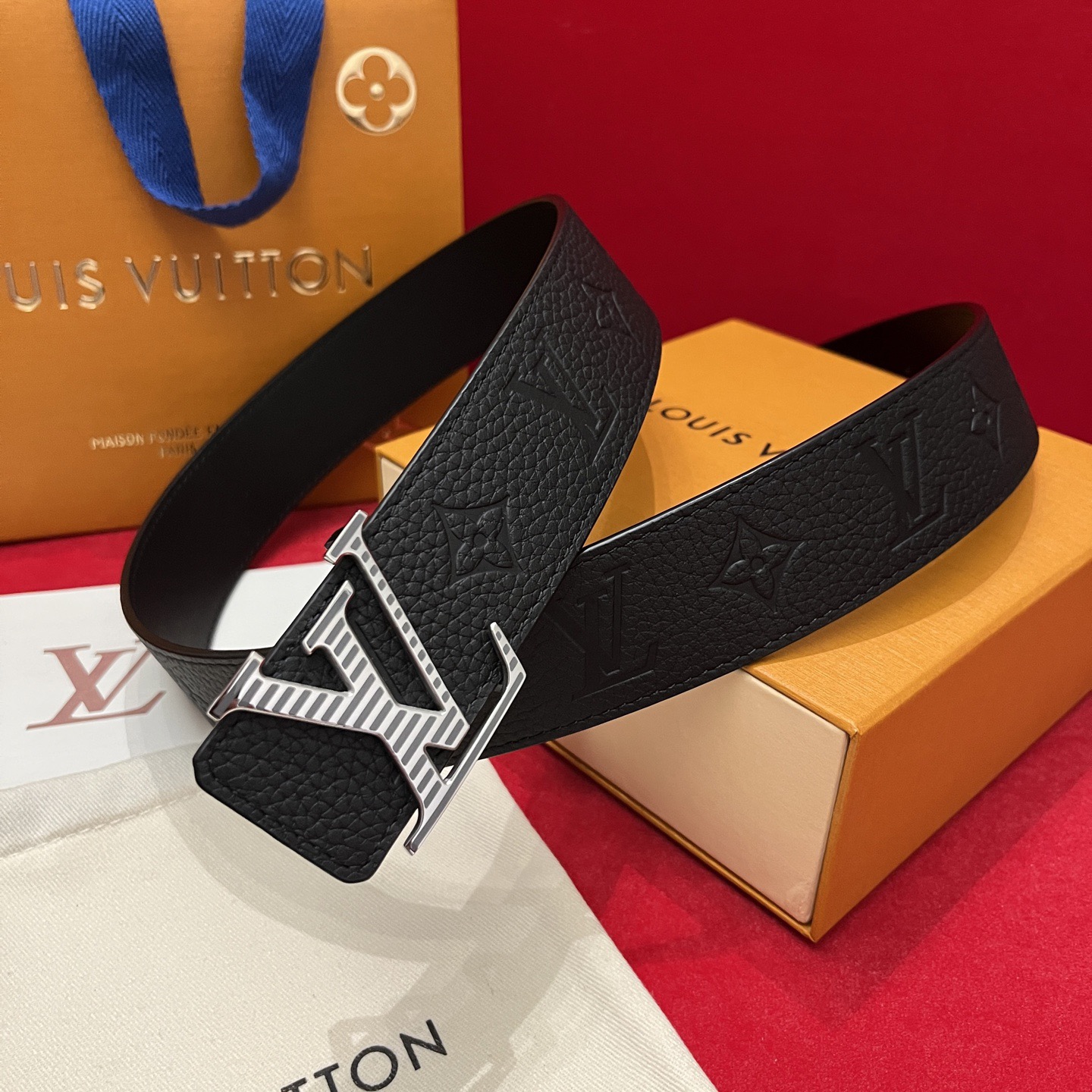 Louis Vuitton 루이비통 루이 비통 토고 패턴 모노그램 남성 가죽 벨트 8