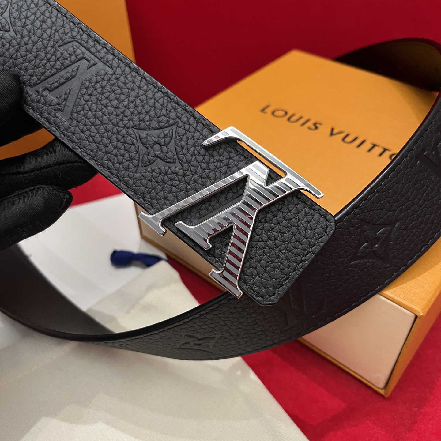 Louis Vuitton 루이비통 루이 비통 토고 패턴 모노그램 남성 가죽 벨트 9