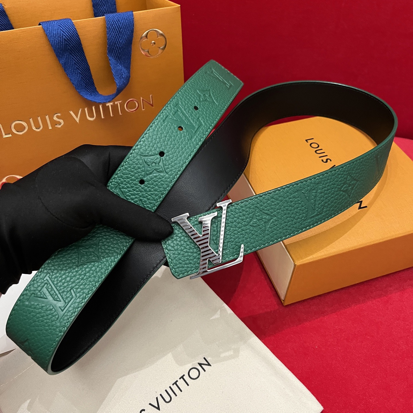 Louis Vuitton 루이비통 루이 비통 토고 패턴 모노그램 남성 가죽 벨트 5