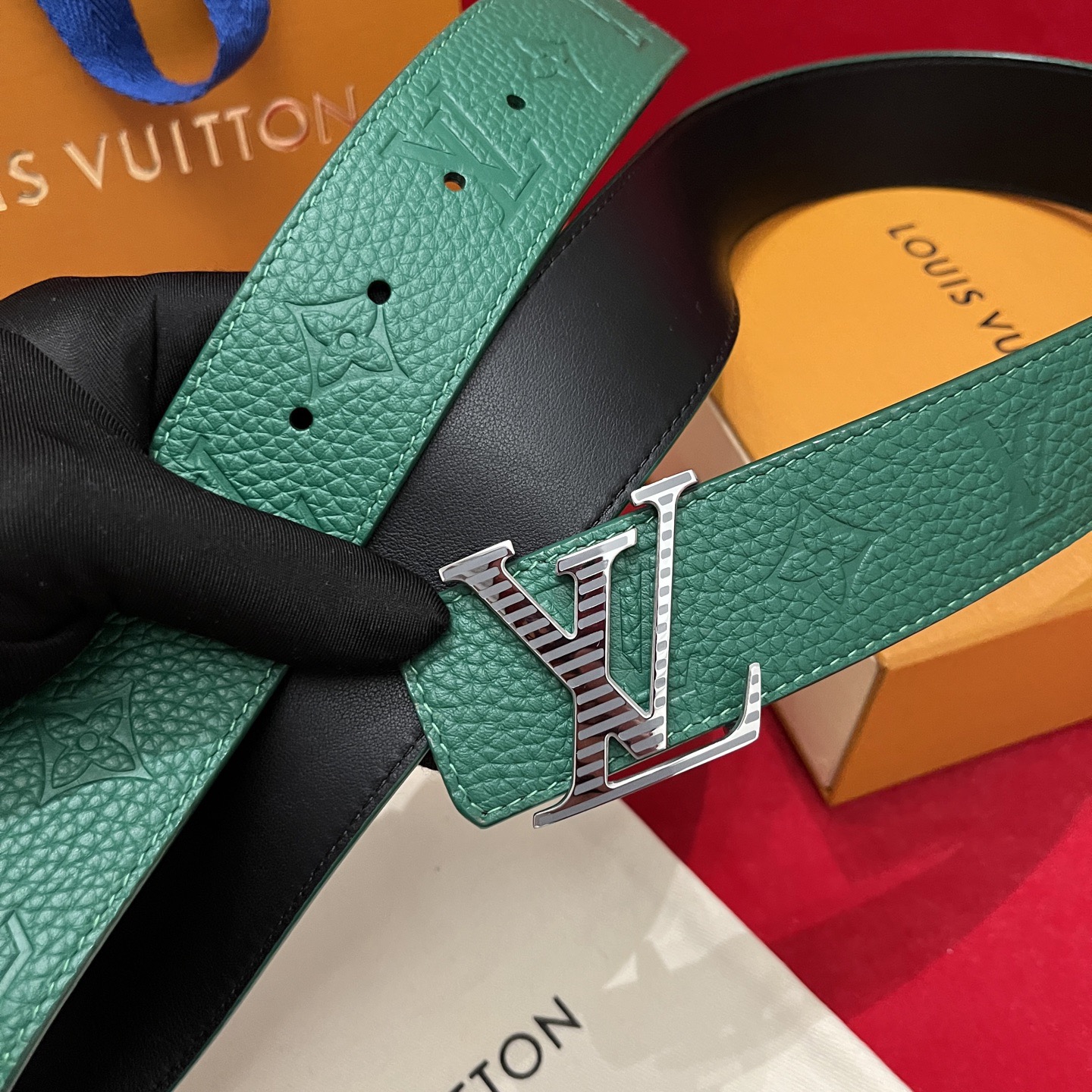 Louis Vuitton 루이비통 루이 비통 토고 패턴 모노그램 남성 가죽 벨트 6