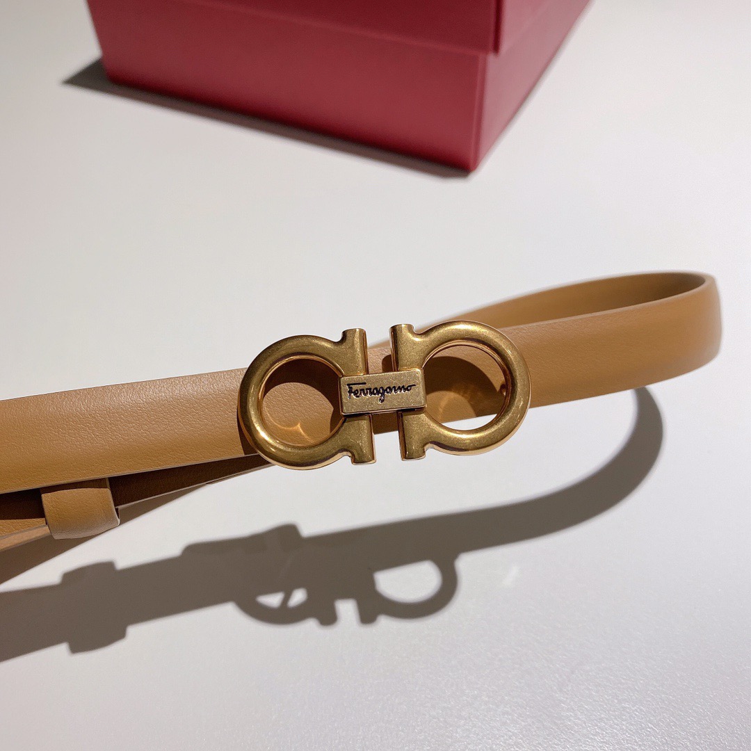 Salvatore Ferragamo 살바토레 페라가모 간치니 소가죽 슬림 벨트 2