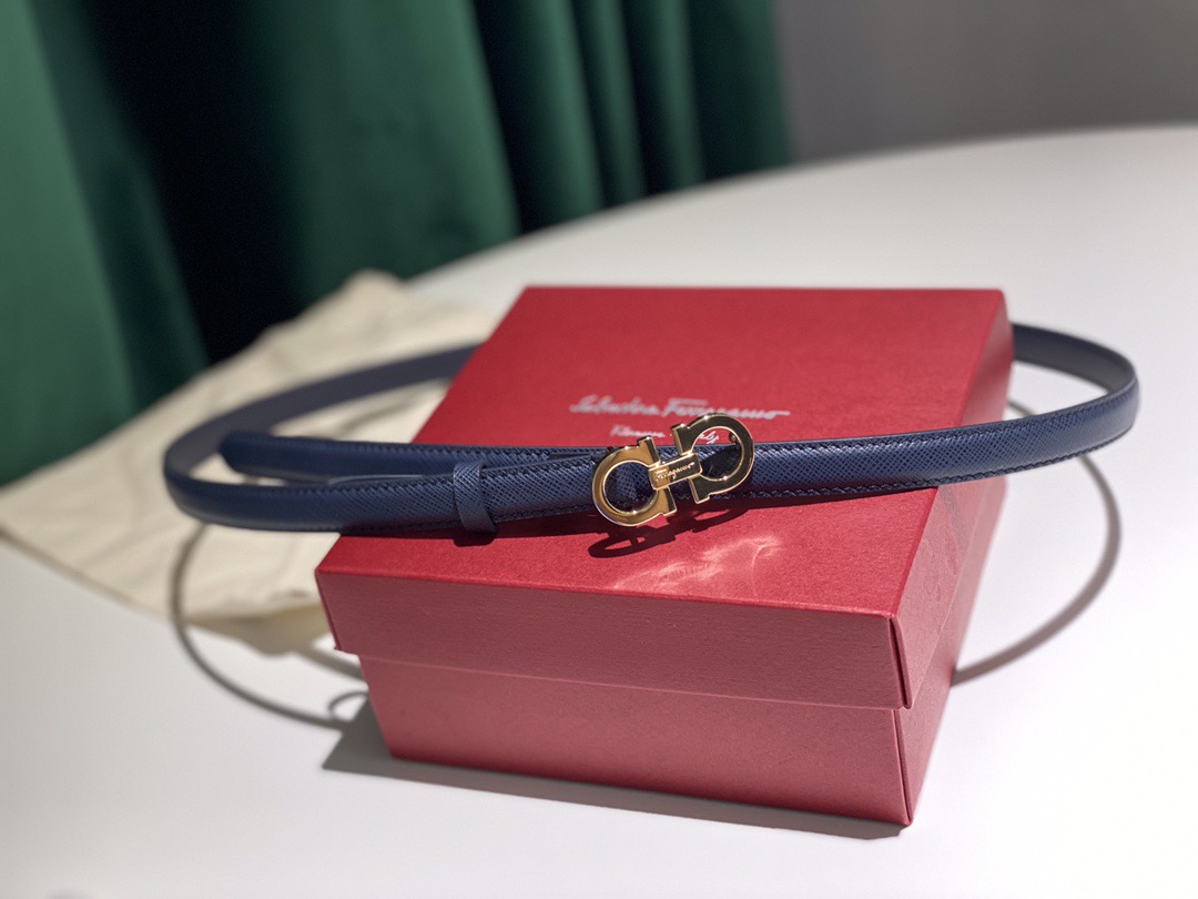 Salvatore Ferragamo 살바토레 페라가모 간치니 소가죽 슬림 벨트 1