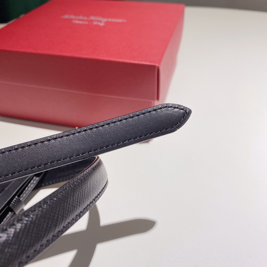 FERRAGAMO 페레가모 FW2023 HUG 나파 가죽 토트백 3