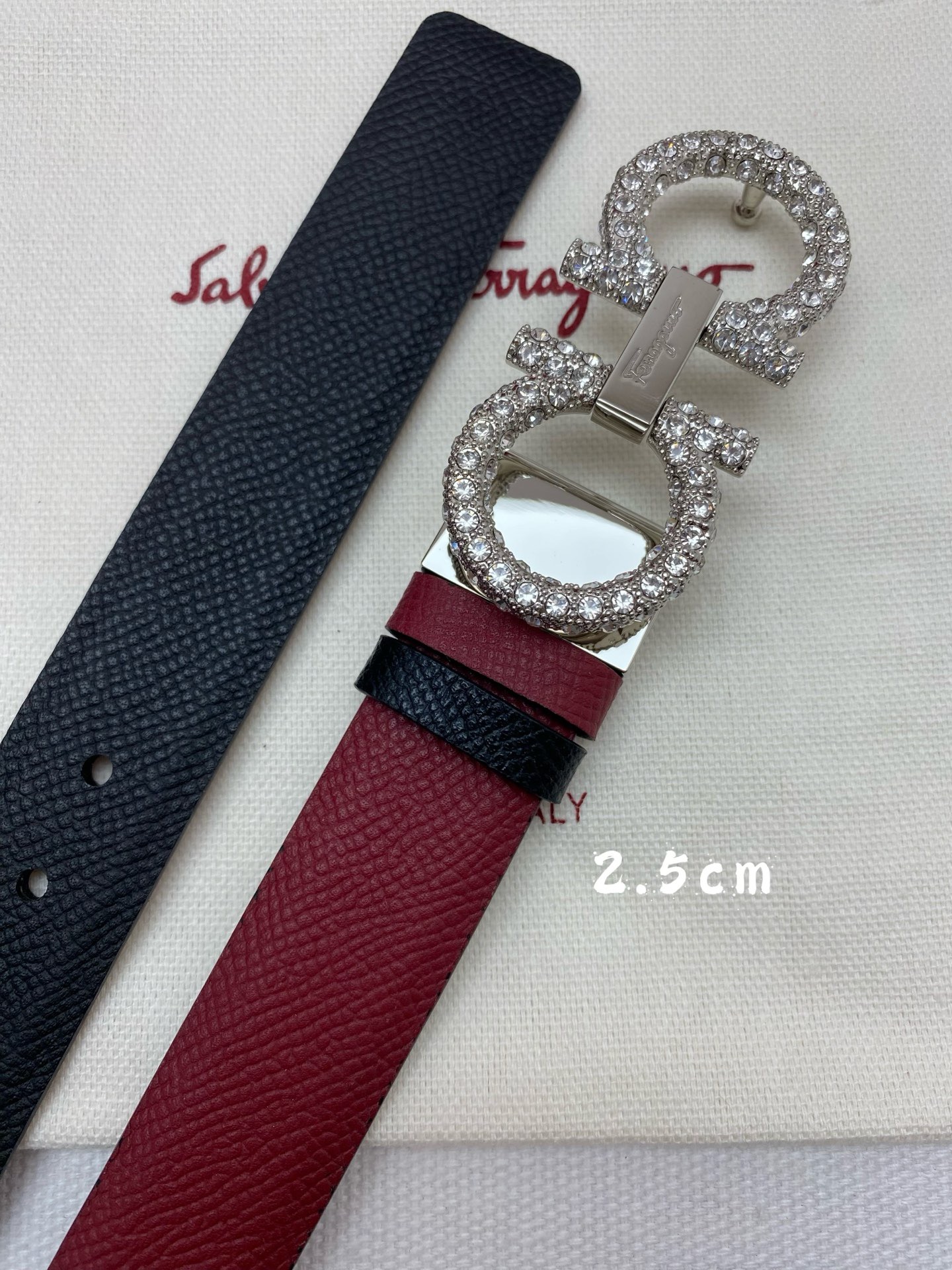 FERRAGAMO 페레가모 FW2023 HUG 나파 가죽 토트백 7