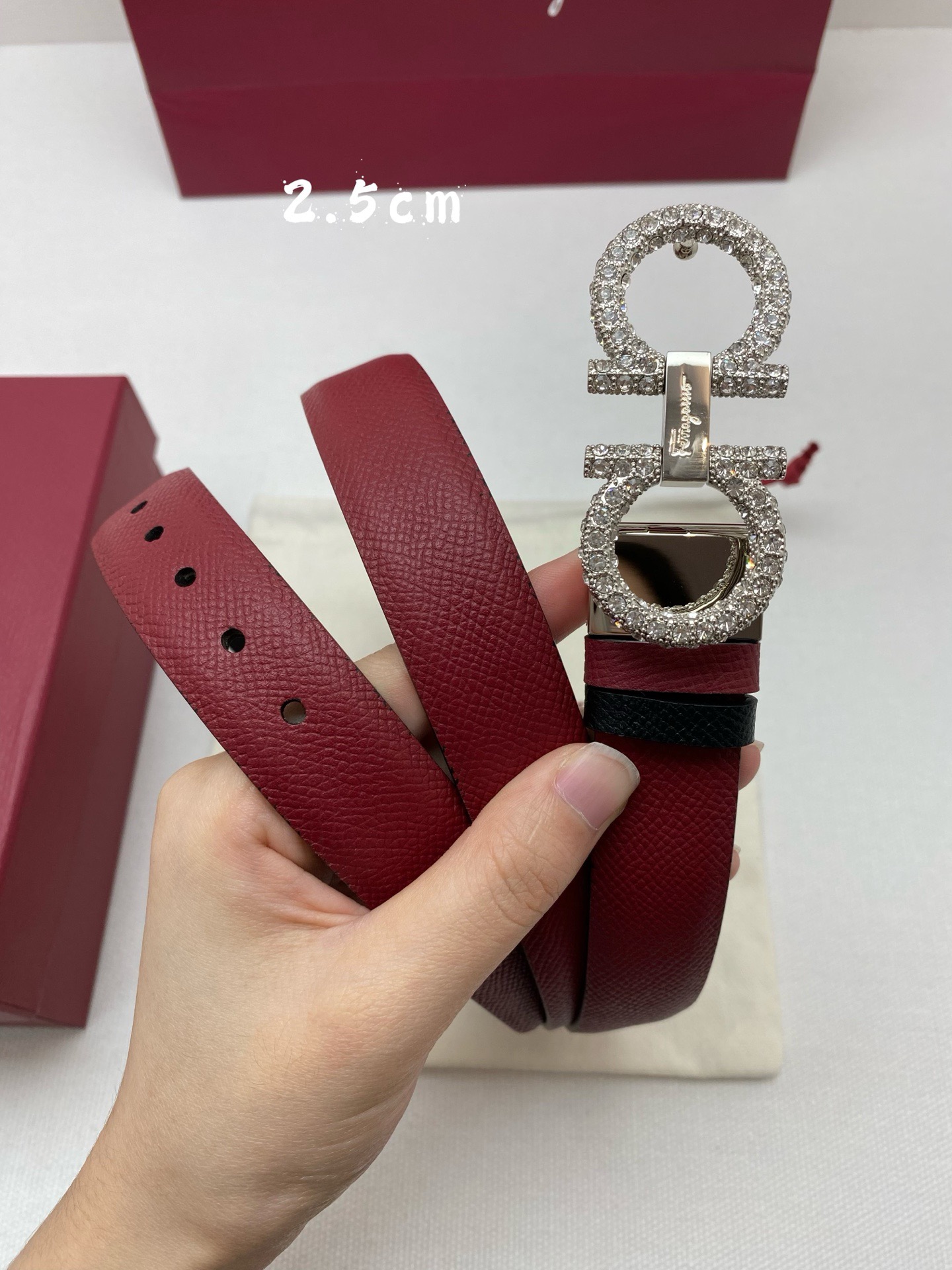 FERRAGAMO 페레가모 FW2023 HUG 나파 가죽 토트백 8