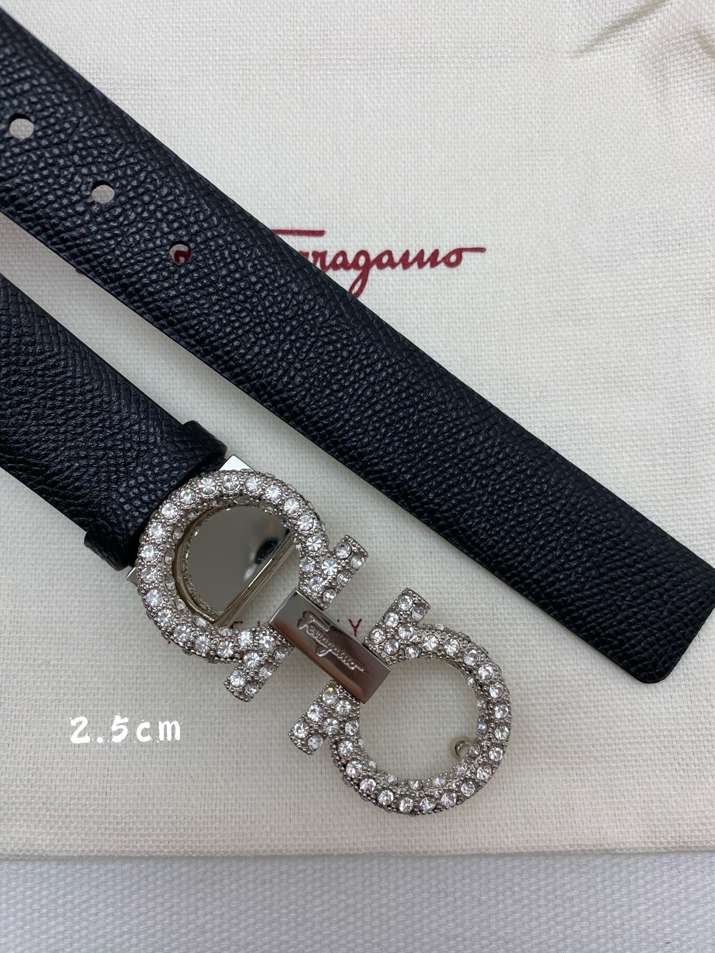 Ferragamo 페라가모 가ancio 크리스탈 버클 여성 소가죽 양면 벨트 6