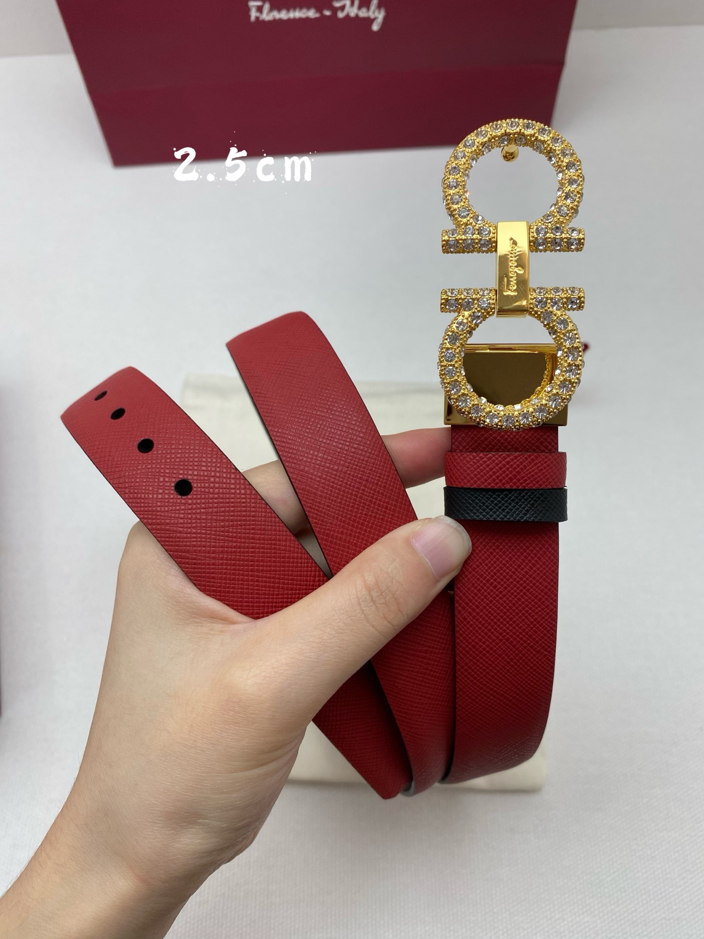 FERRAGAMO 페레가모 FW2023 HUG 나파 가죽 토트백 5