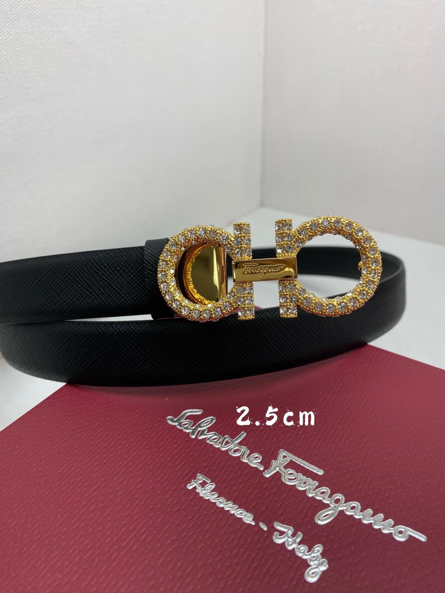 FERRAGAMO 페레가모 FW2023 HUG 나파 가죽 토트백 3