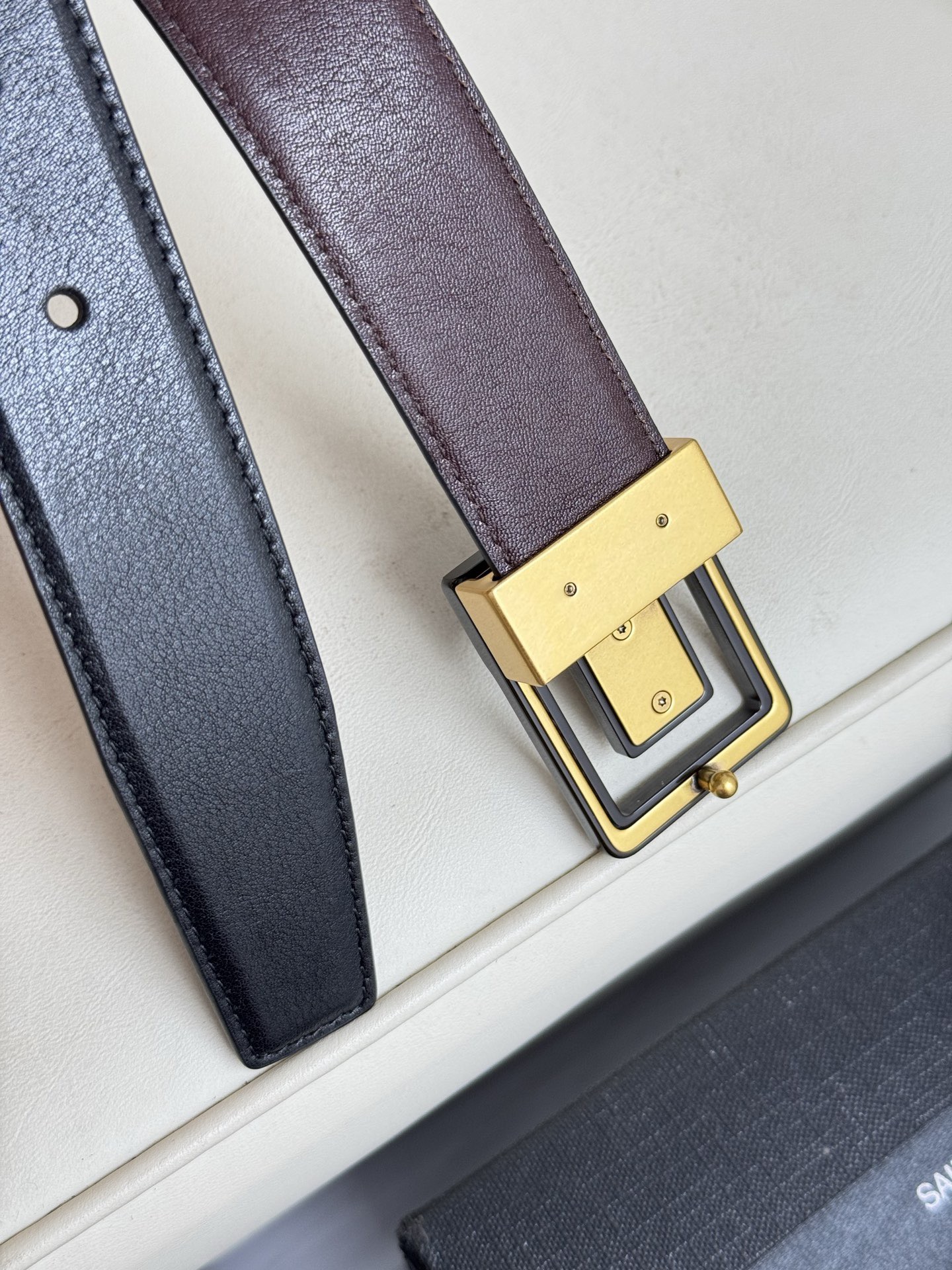 Saint Laurent 생로랑 남녀공용 가죽 벨트 6