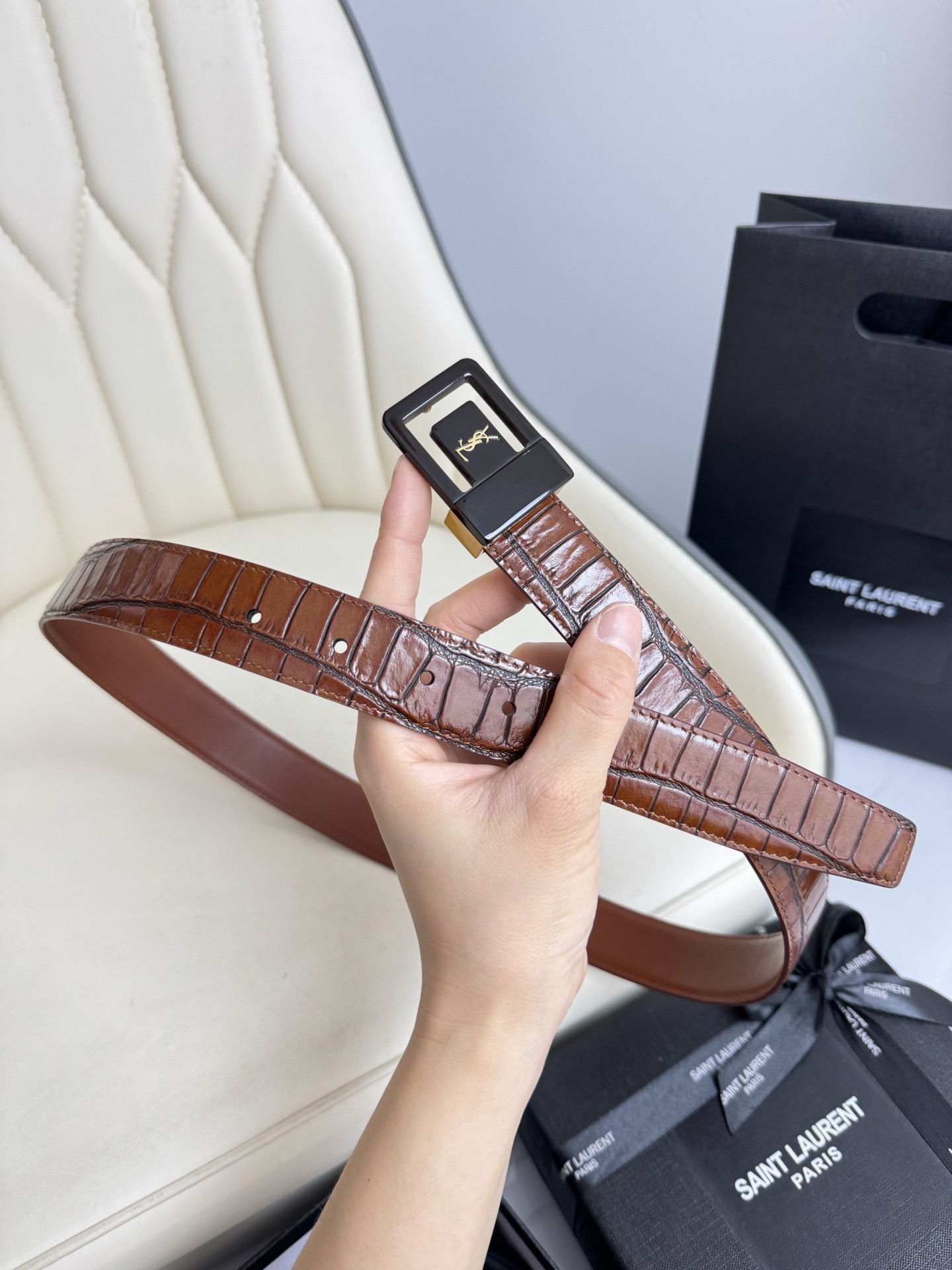 Ferragamo 살바토레 페라가모 FW2023 Gancino 블랙 토트백 9