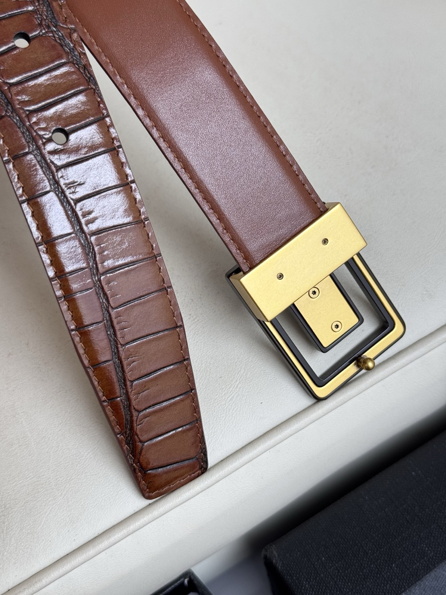 Ferragamo 살바토레 페라가모 FW2023 Gancino 블랙 토트백 5