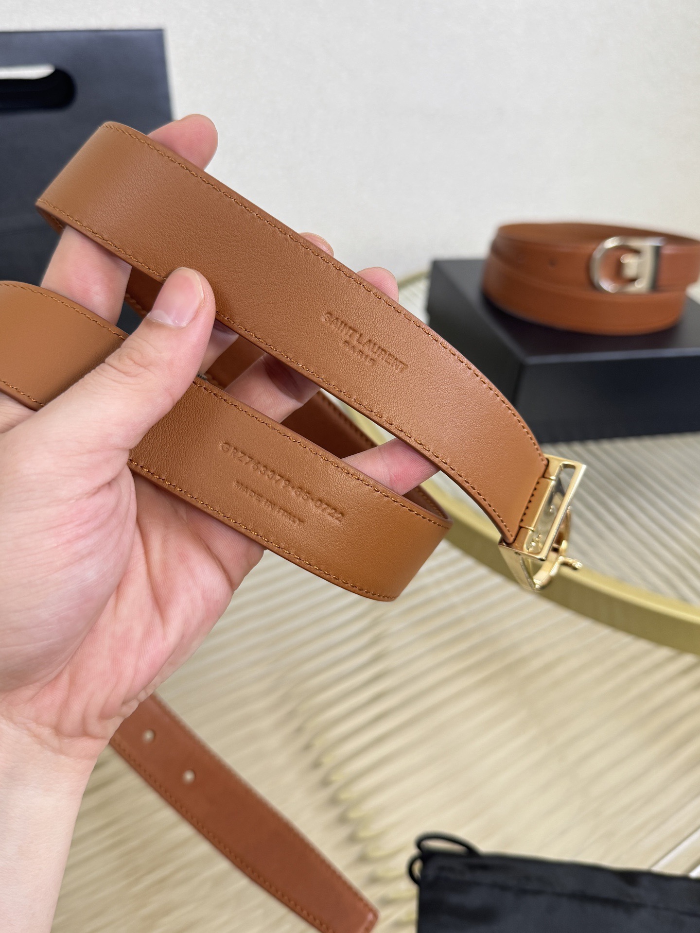 Saint Laurent 생로랑 LA 66 가죽 버클 여성 벨트 7