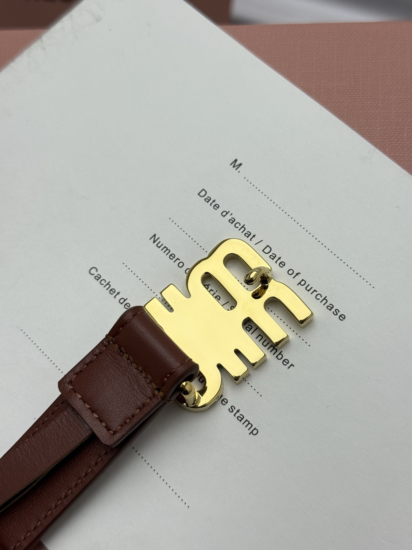 FERRAGAMO 살바토레 페라가모 FW2023 Gancino 장식 가죽 핸드백 11