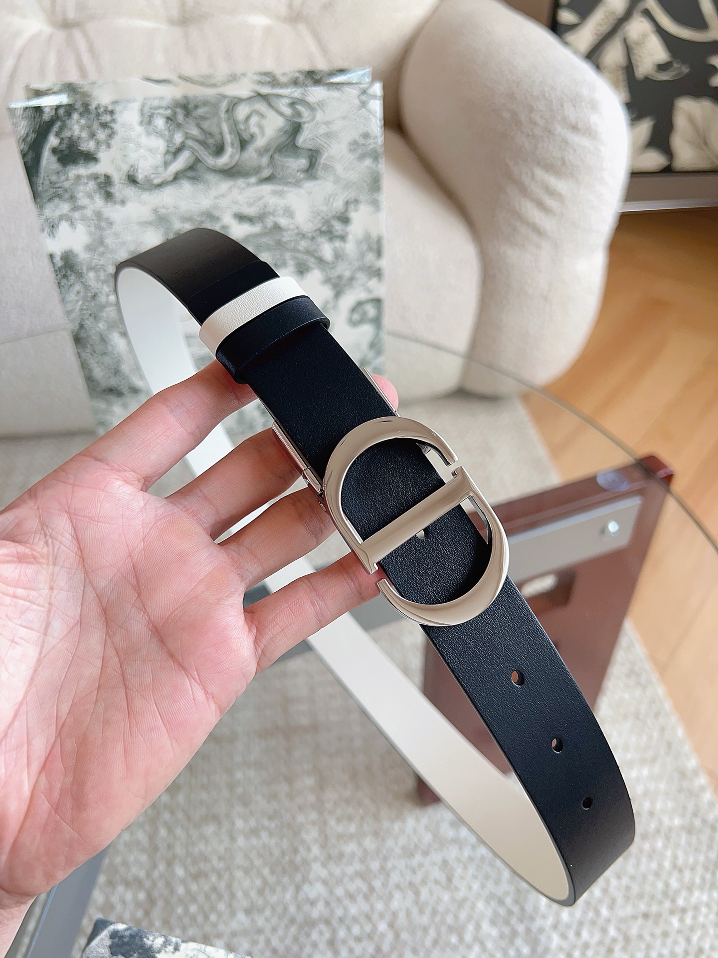 Dior 디올 30 Montaigne 양면 소가죽 벨트 3