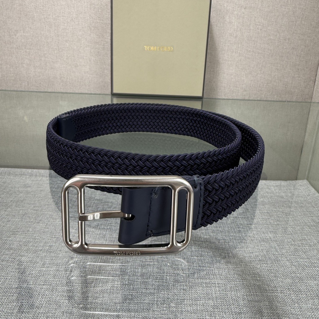 PRADA 프라다 FW2023 나일론 멀티포켓 토트백 5