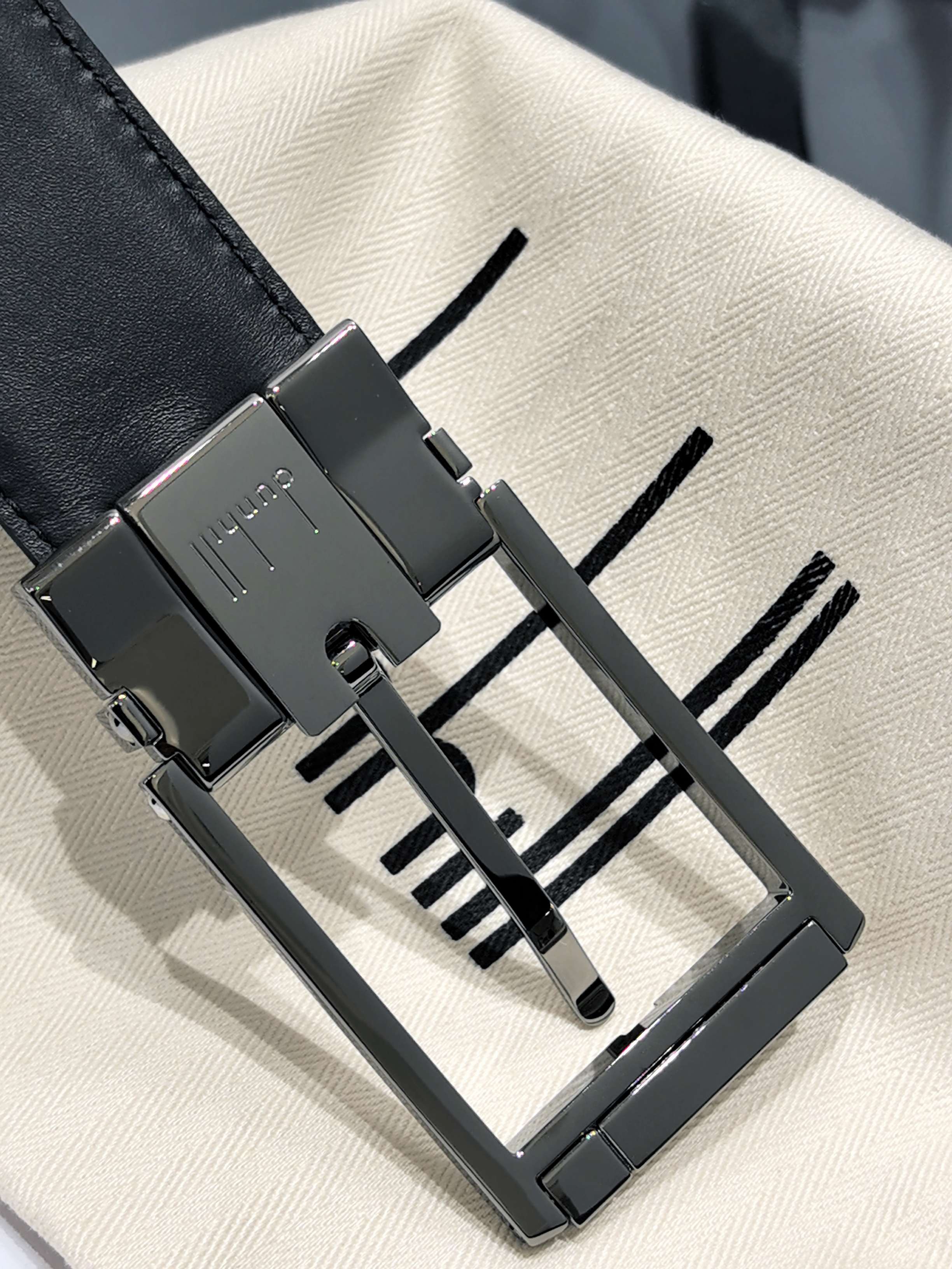 Dunhill 던힐 35mm 블랙 양면 가죽 벨트 12