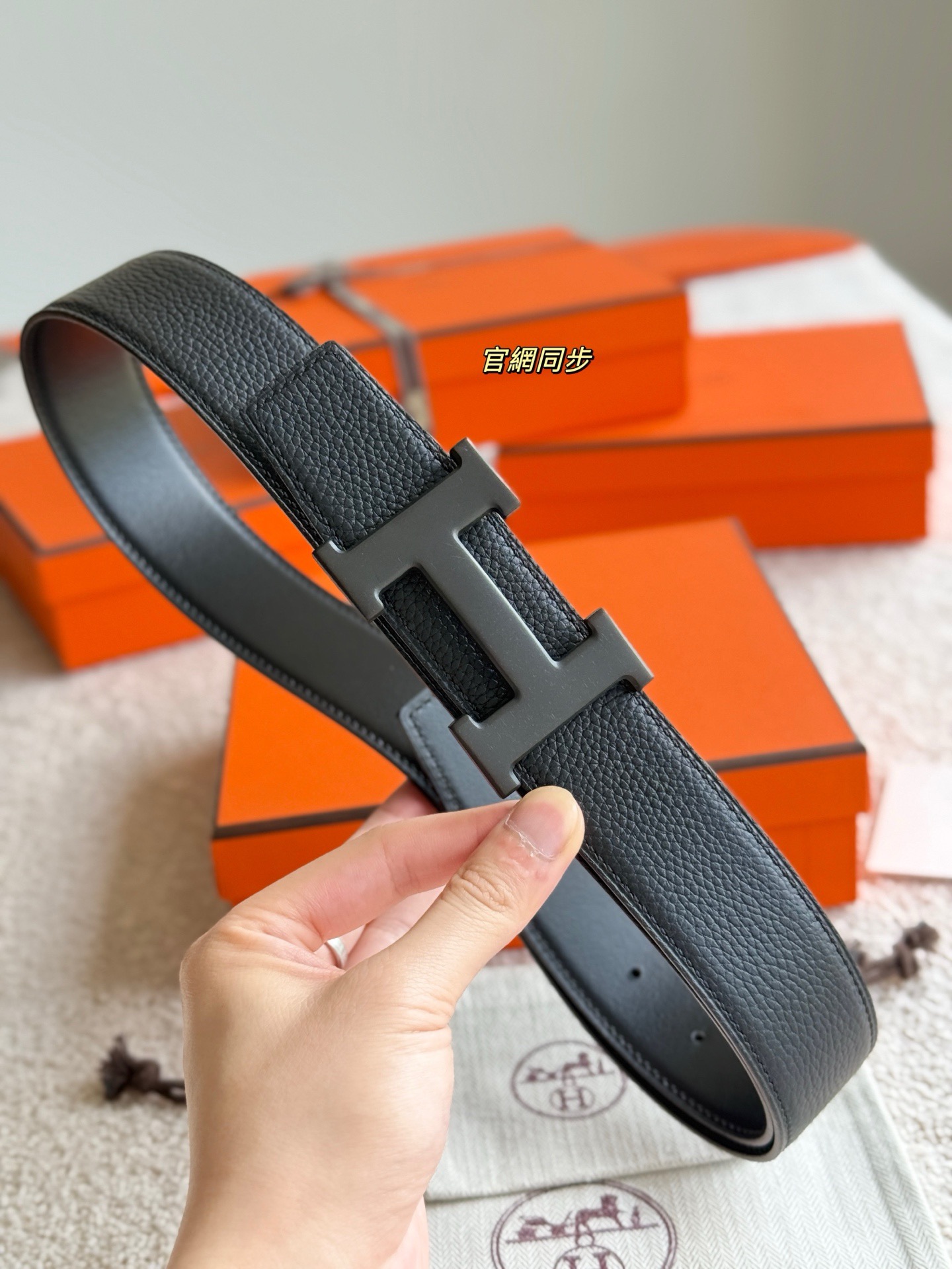 FERRAGAMO 페라가모 FW2023 Gancini 크로스백 6