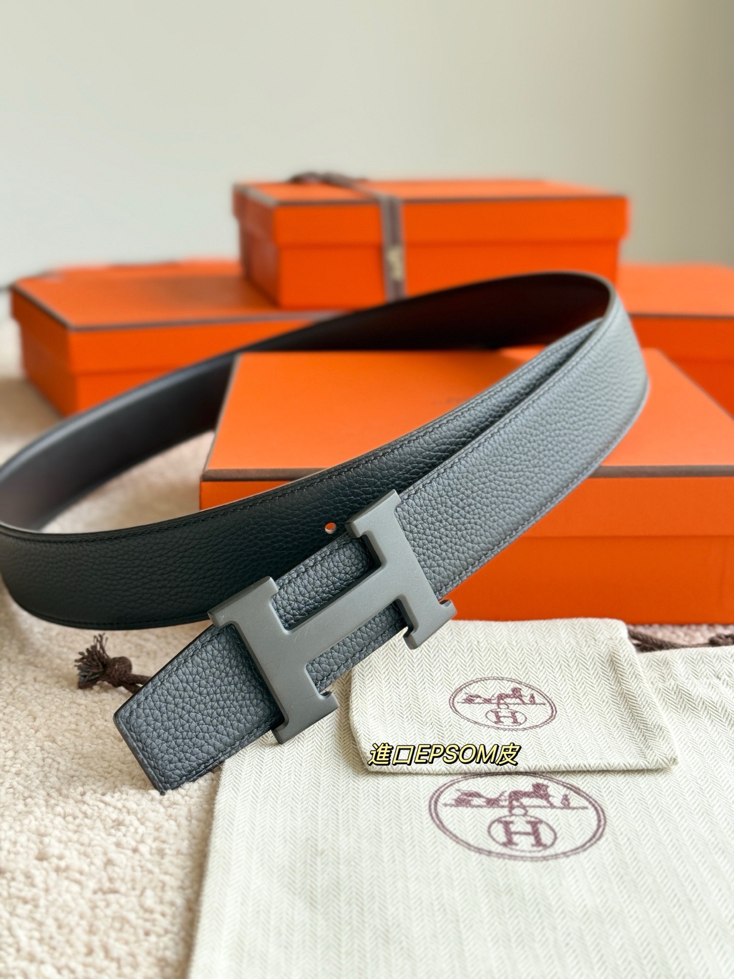 FERRAGAMO 페라가모 FW2023 Gancini 크로스백 8