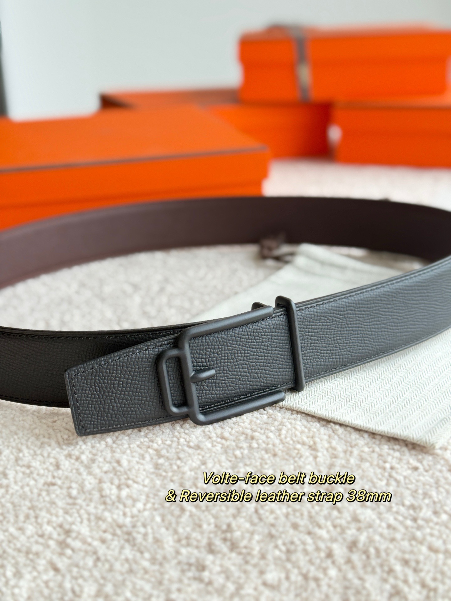 Louis Vuitton 루이비통 스네이크 패턴 자켓 7