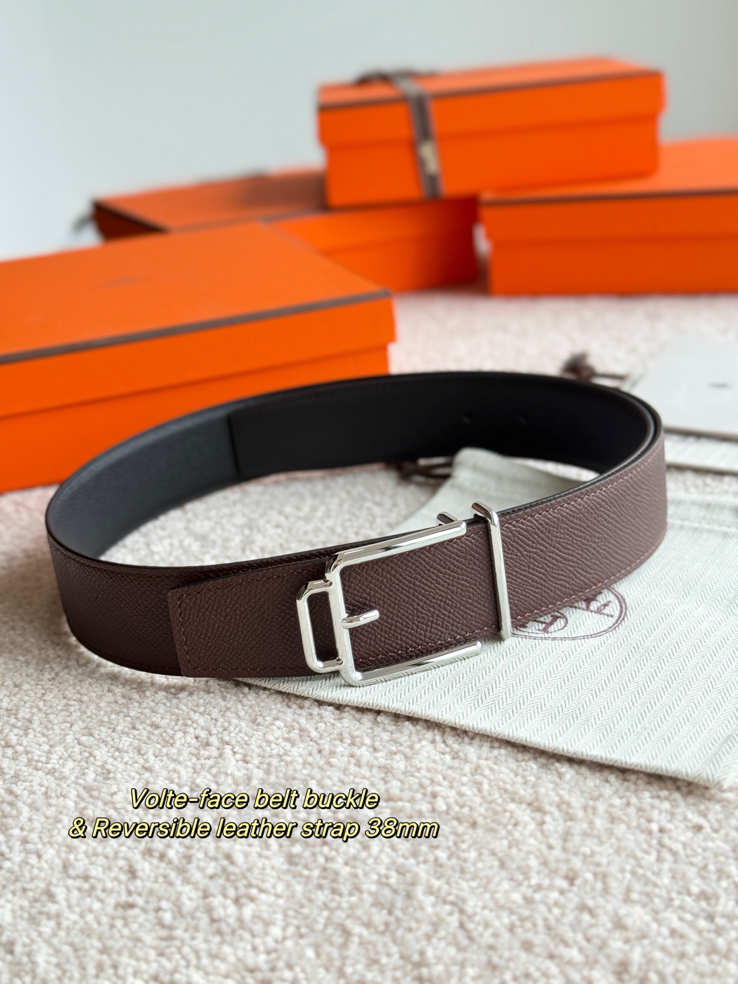 Louis Vuitton 루이비통 스네이크 패턴 자켓 12