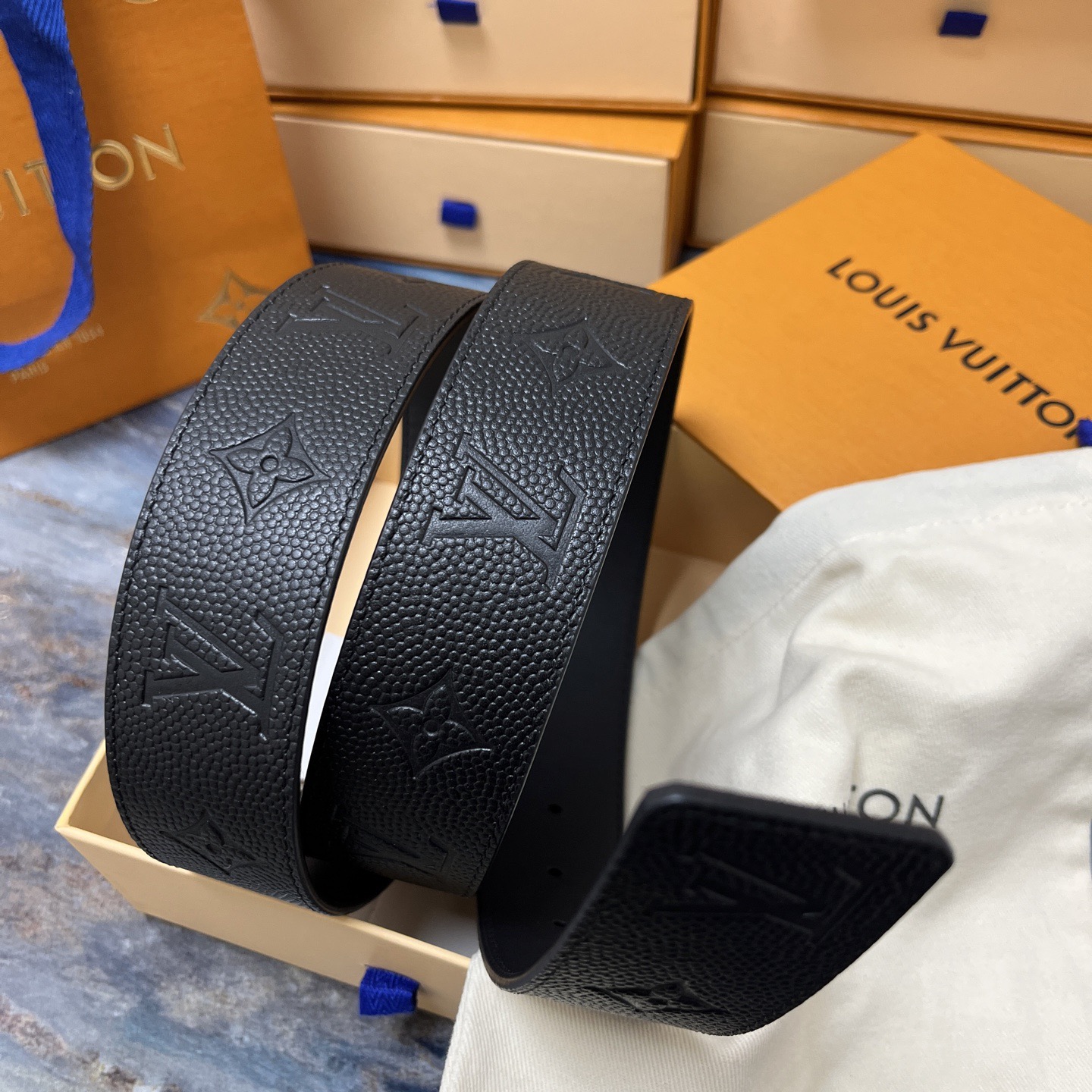 Louis Vuitton 루이비통 레더 자켓 2