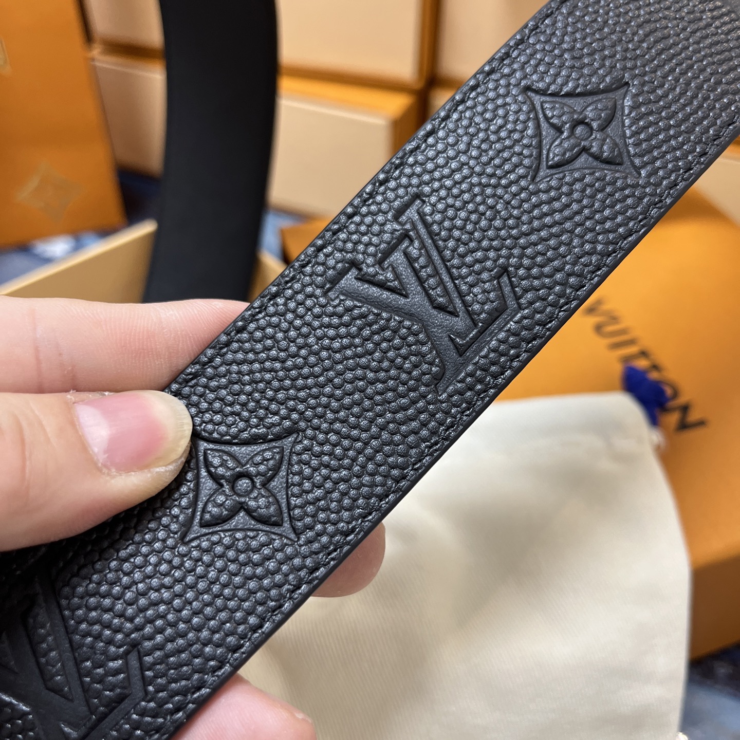 Louis Vuitton 루이비통 루이 비통 NBA 콜라보 블랙 소가죽 벨트 5