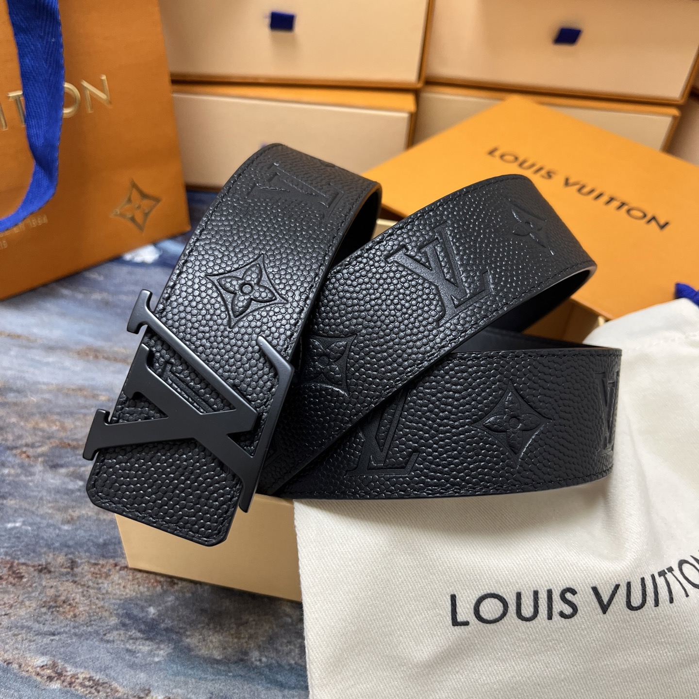 Prada 프라다 가을 겨울 경량 재킷 2