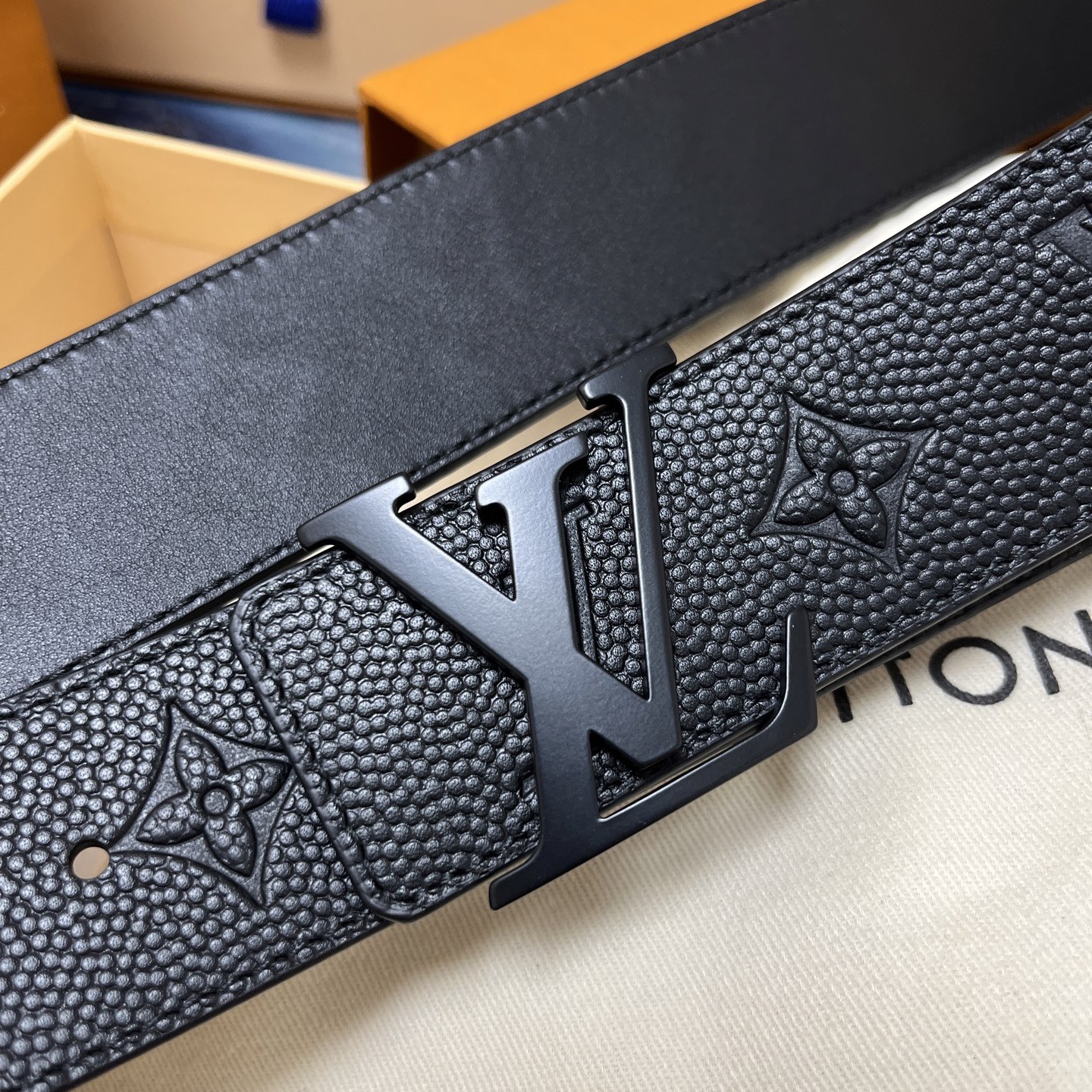 Prada 프라다 가을 겨울 경량 재킷 4